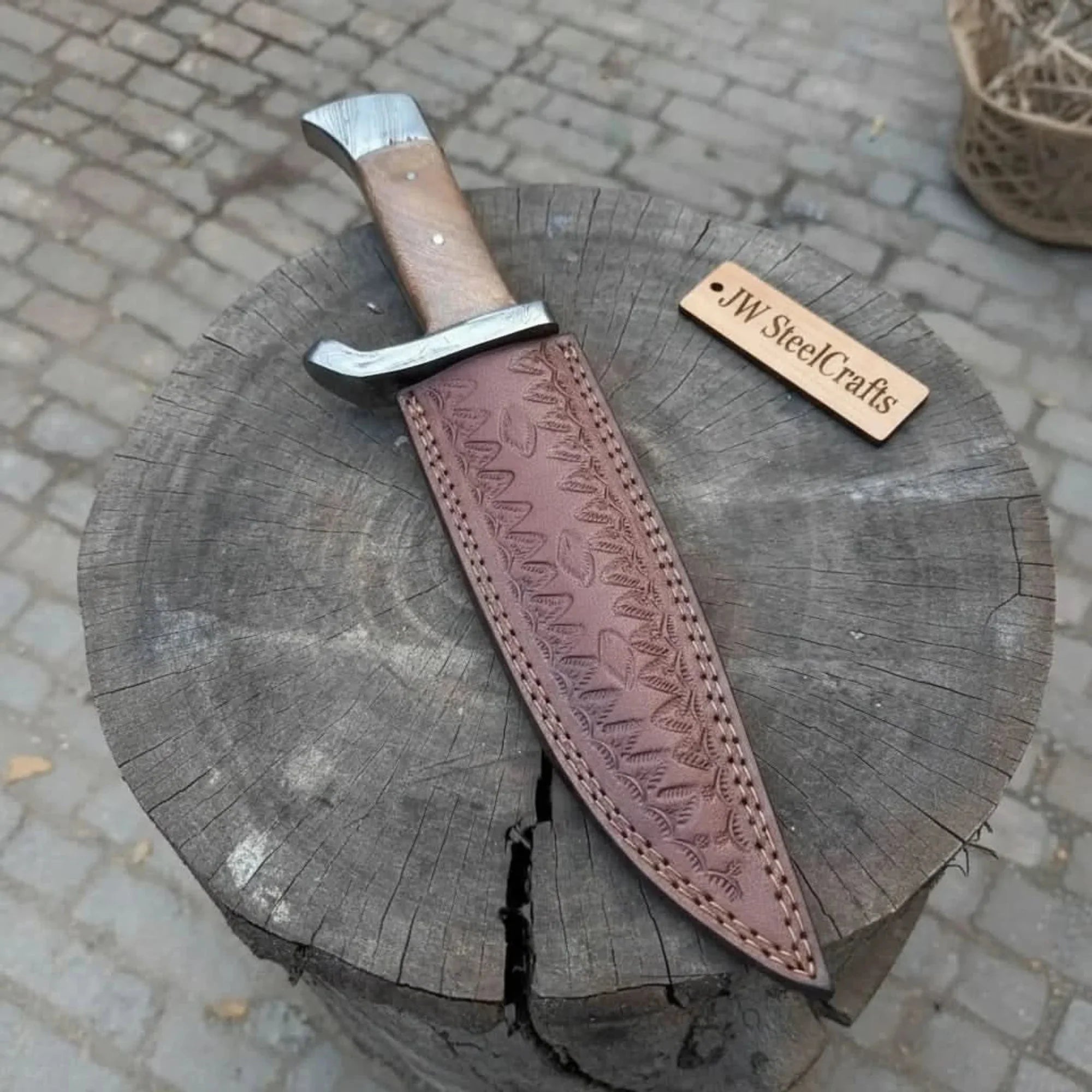 14-Inch Damascus Frontier Bowie Knife — 9-Inch Blade, Lace Wood Coffin Handle, Steel Guard & Tooled Leather Sheath