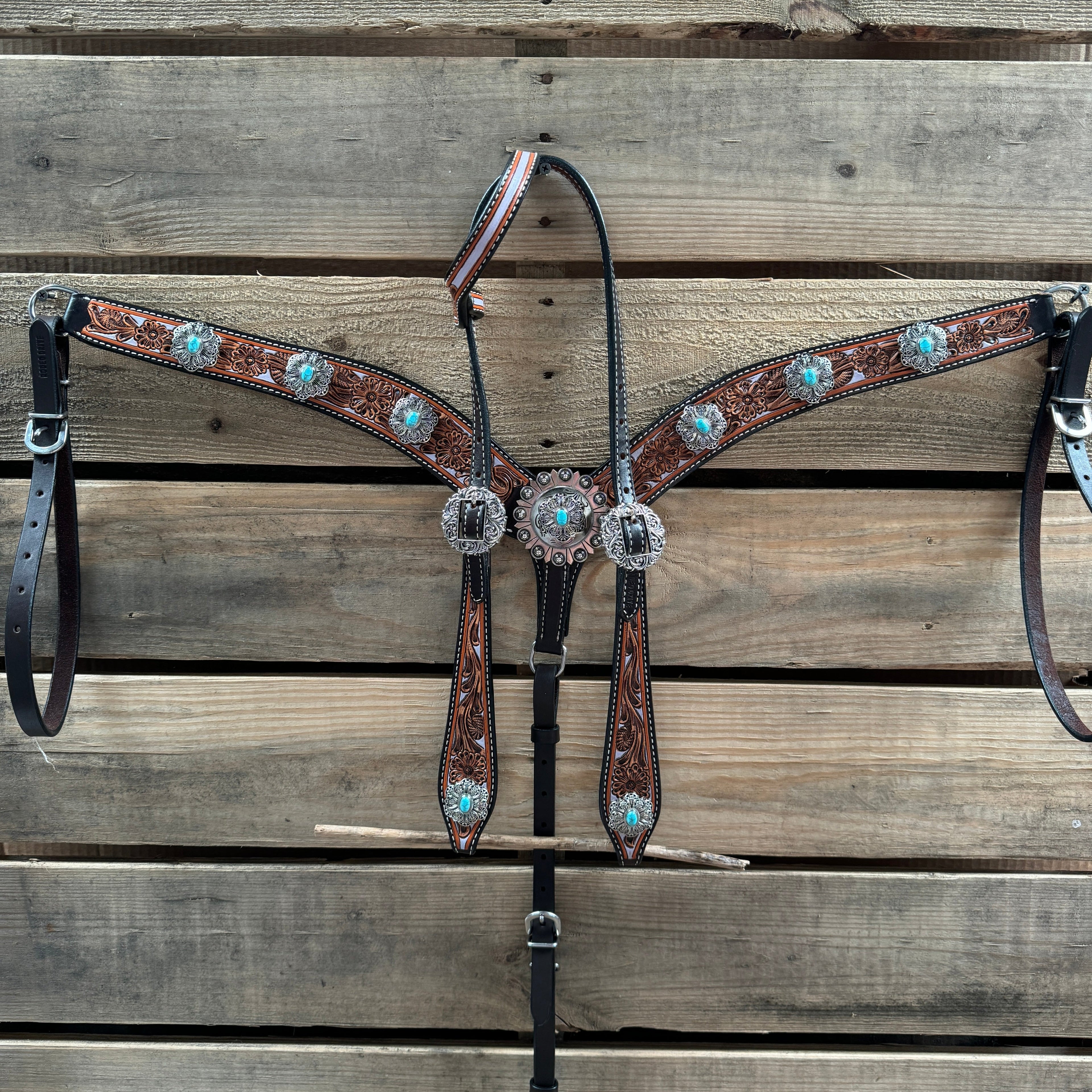 Hand Painted Floral Filigree Browband / One Ear - Breastcollar Tack Set #BBBC646 — view 2