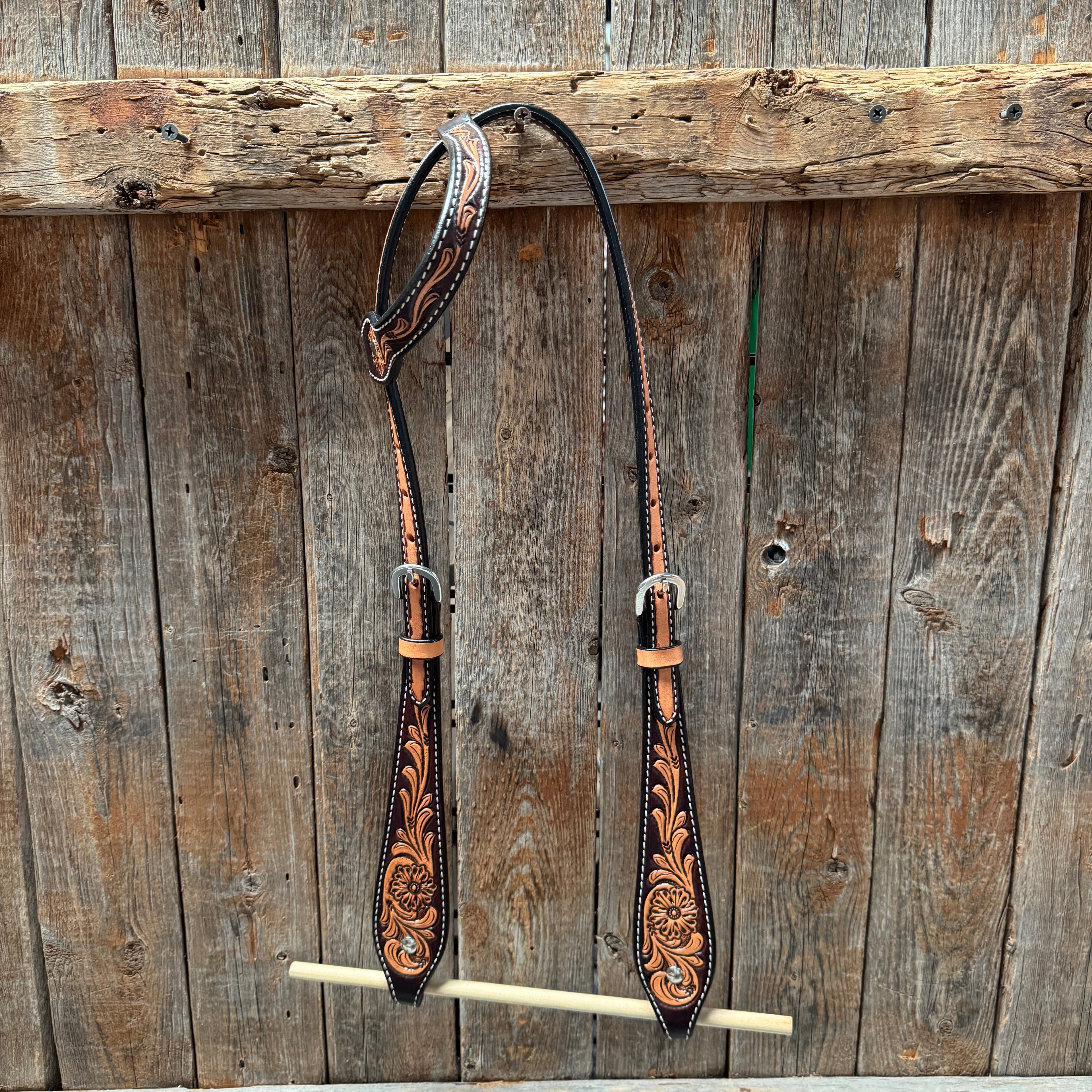 Two Tone Floral Tack Set — view 5