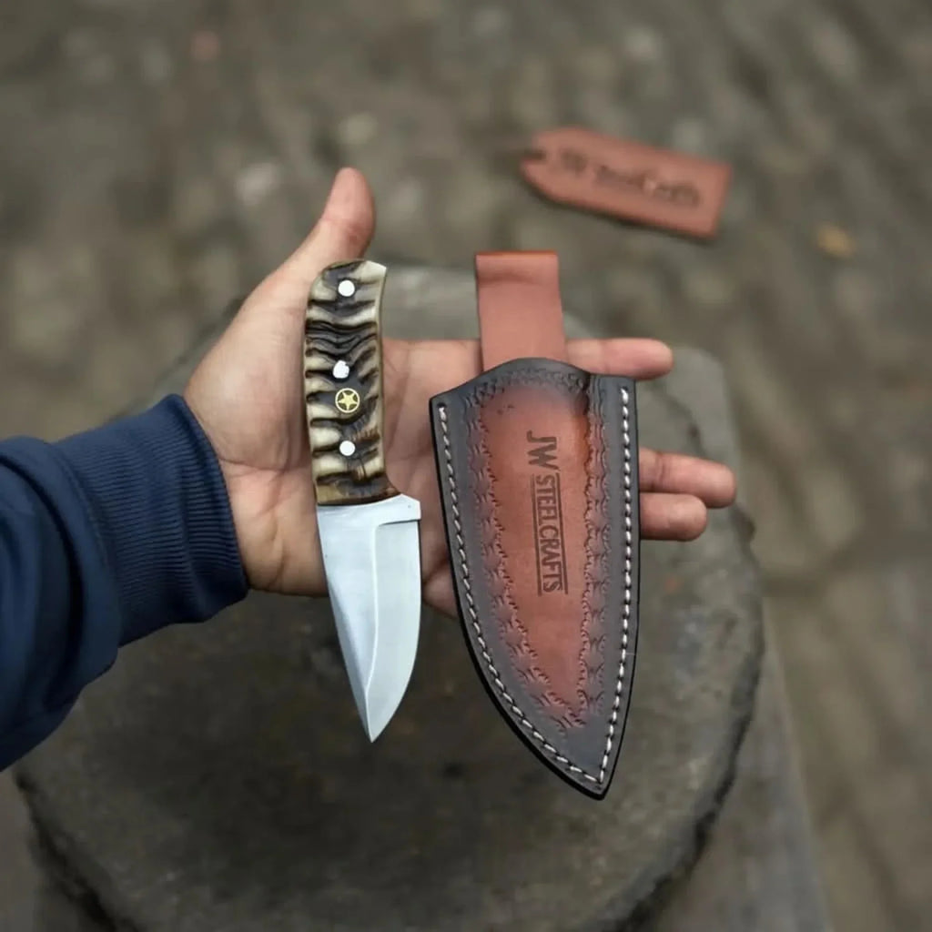 Compact Outdoor Knife Stainless Steel Blade  Ram Horn or Wengi Wood Handle