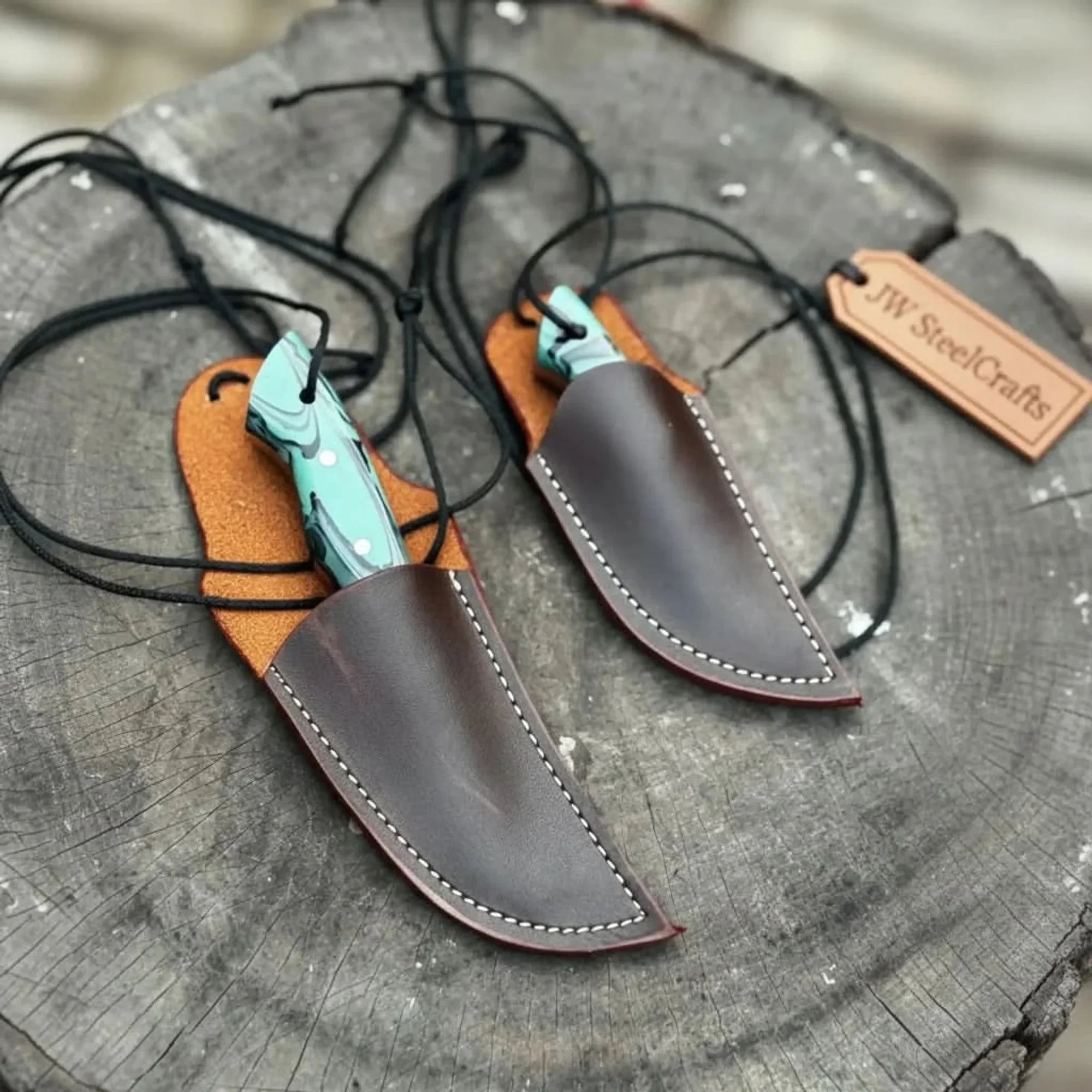 Neck Knife with Leather Sheath – Mini Damascus Pattern Blade | Green Resin Handle | JW SteelCrafts