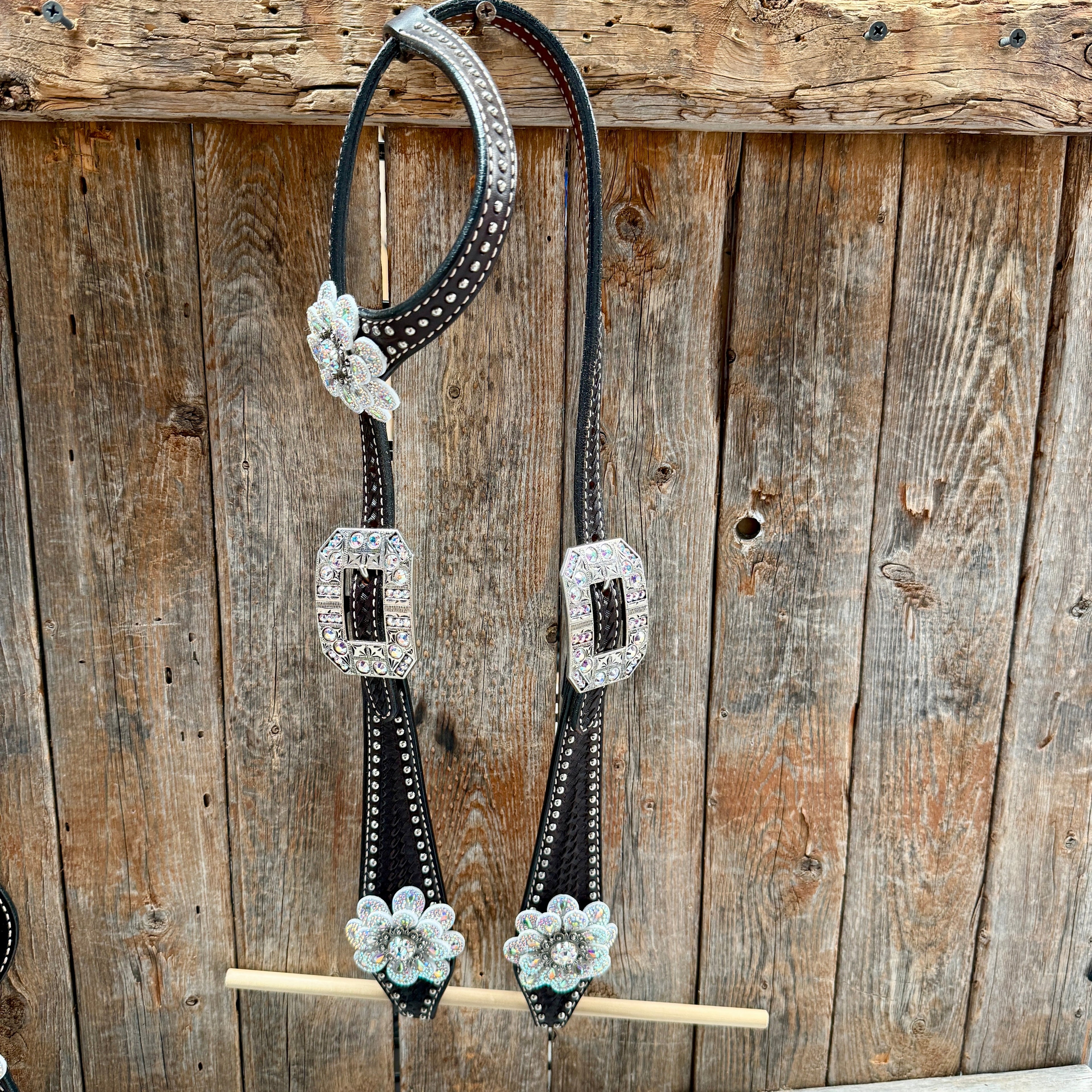 Dark Oil Basketweave with Silver Dots Rhinestone Flower One Ear Tack Set #OEBC483 — view 2