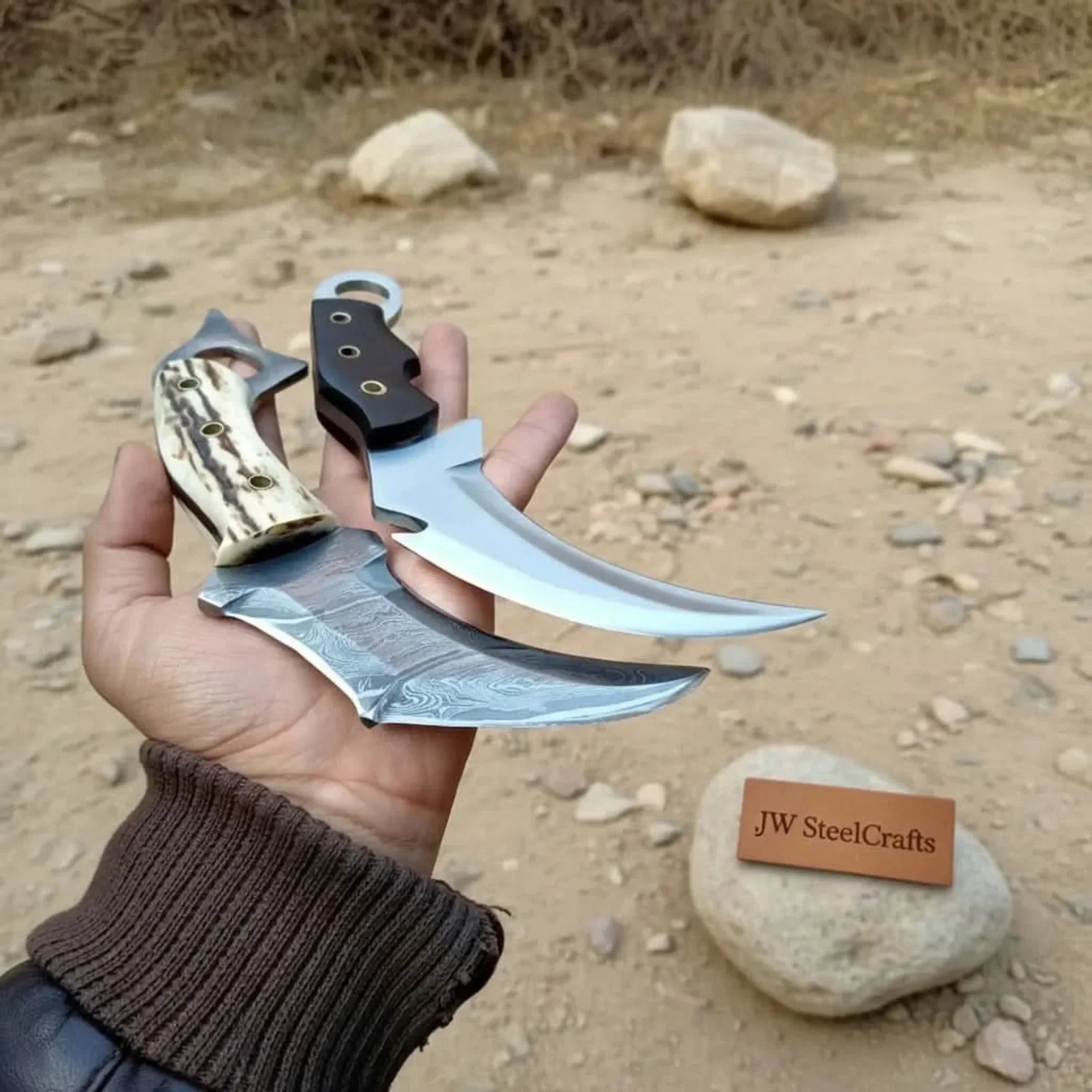 Damascus Steel Karambit Pair, Stag Horn & Wood Handle, 9-inch Blade