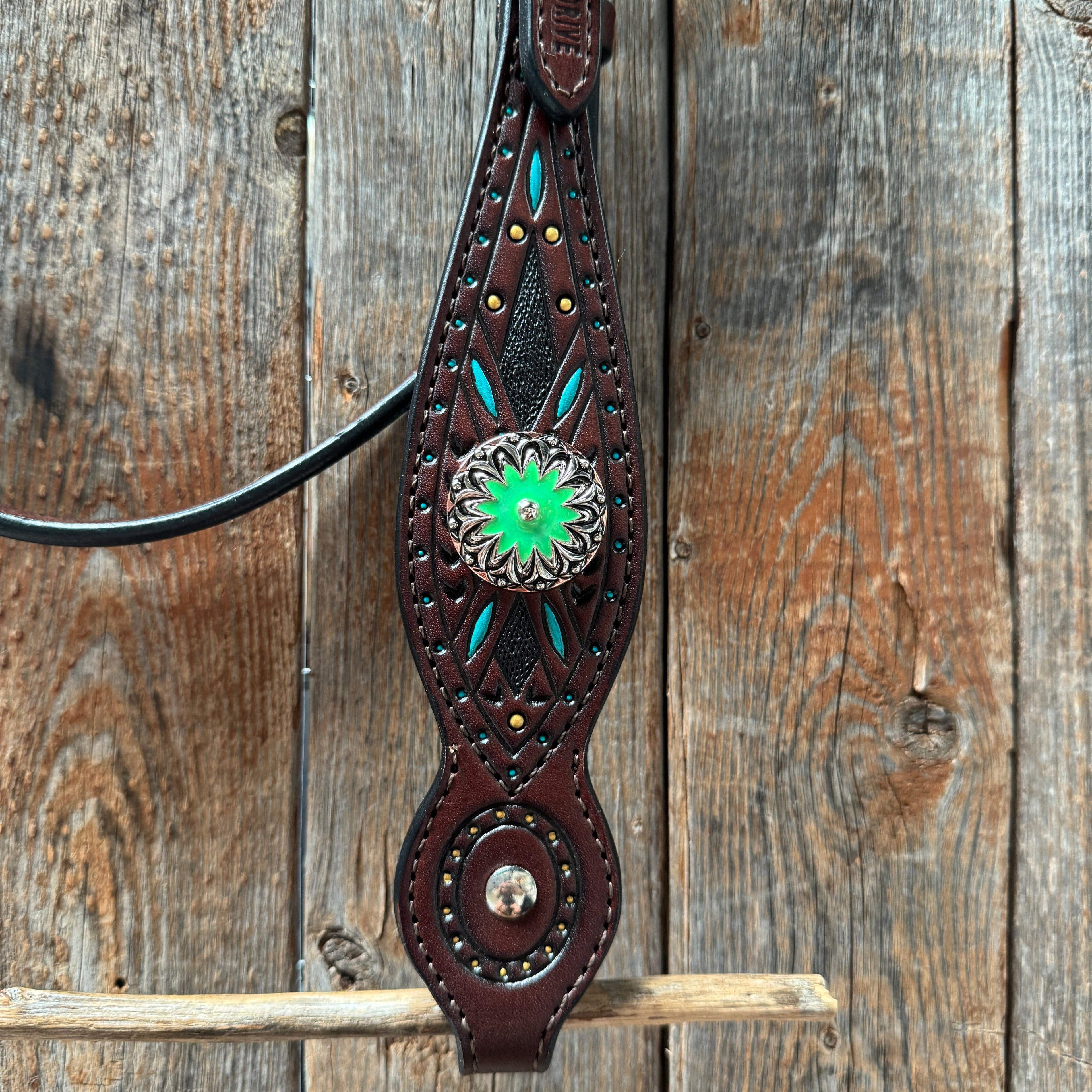 Dark Oil Hand Painted Antique Silver Turquoise Browband/One Ear and Breastcollar Tack Set #BBBC555 — view 5