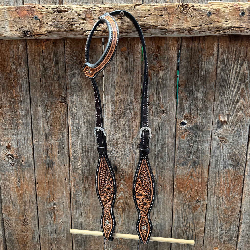 Two Tone Floral and Basketweave Tack Set — view 6