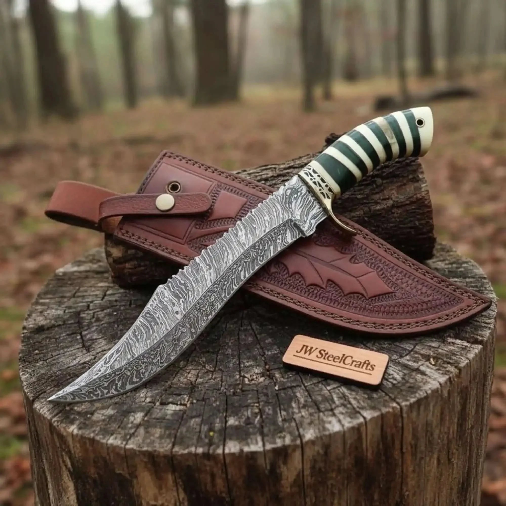 Handmade Clip Point Bowie Knife with Fire Pattern Damascus Steel