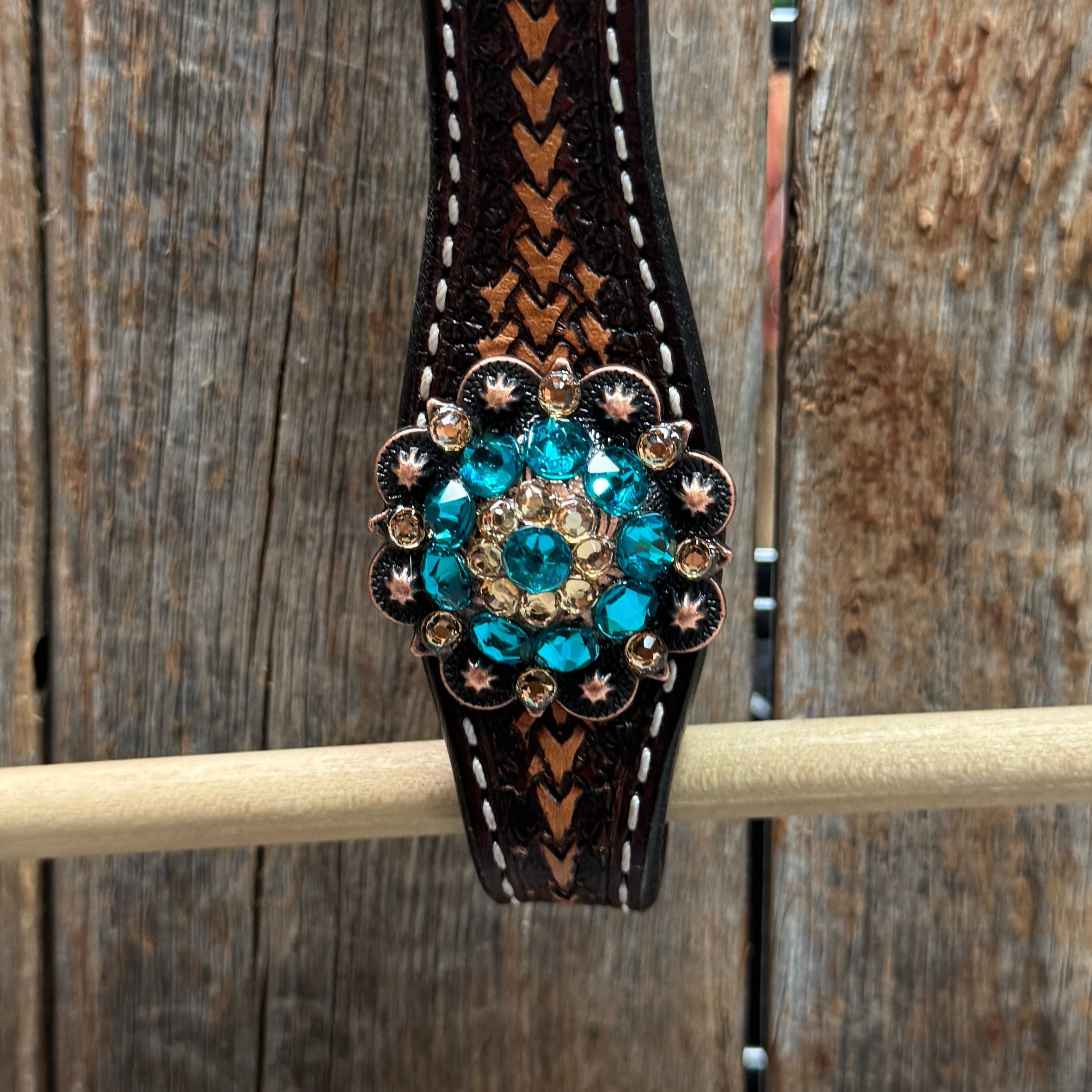 Foxtail Teal/Champagne Browband, One Ear & Breastcollar Tack Set #BBBC493 — view 5