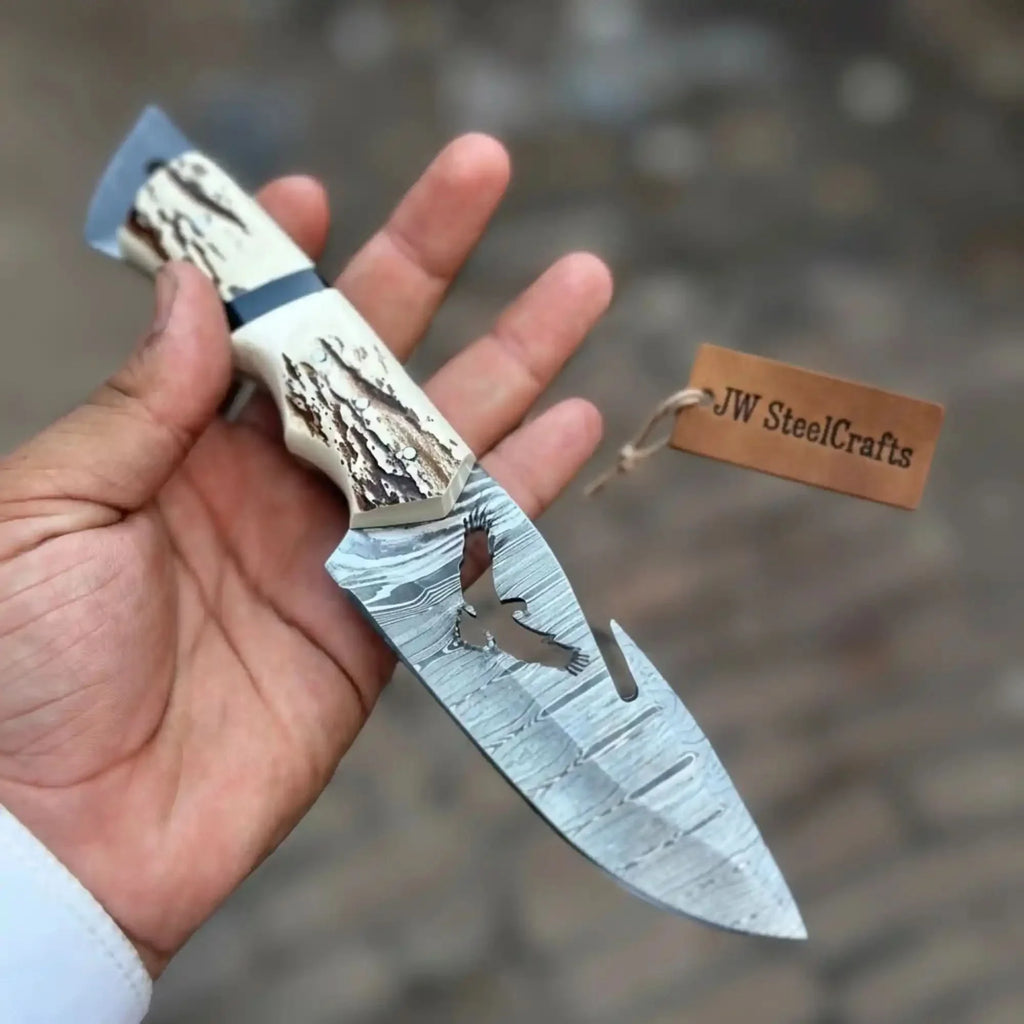 Handmade Damascus Gut Hook Hunting Knife Fixed Blade Synthetic Stag Handle with Eagle Engraving