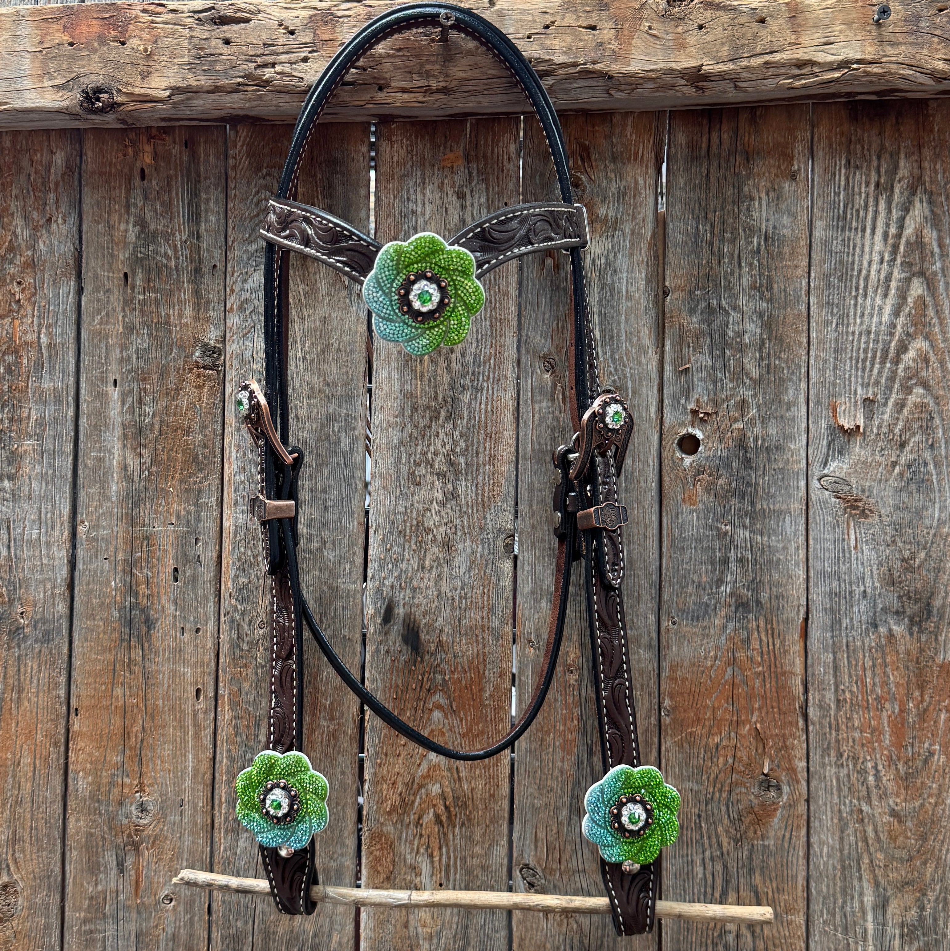 Dark Oil Floral Tooled Fern and Clear Browband & Breastcollar Tack Set #BBBC652 — view 2