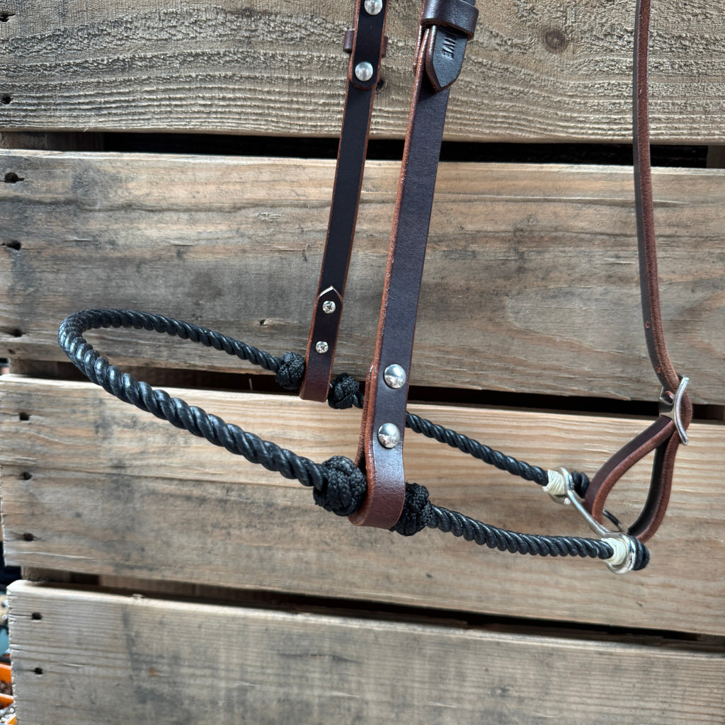Black Single Rope Noseband Lariat with Leather Hanger #HAN107 — view 2