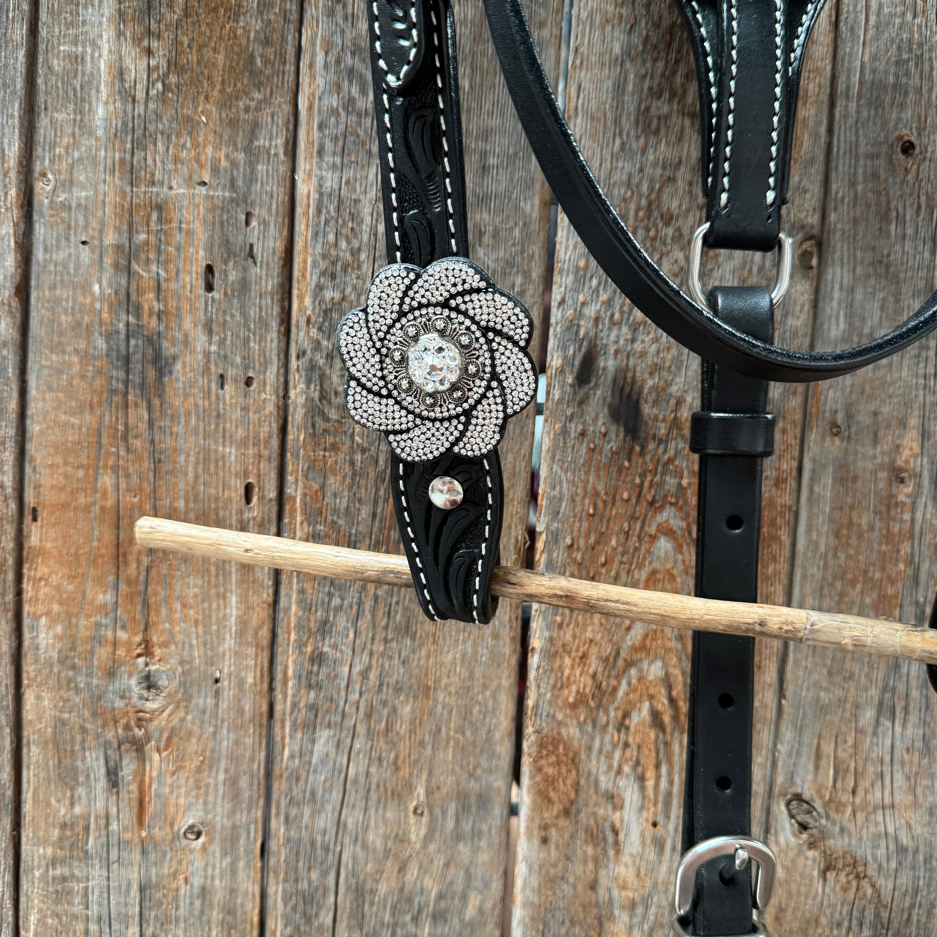 Pony Black Floral Clear Rhinestone V-Browband Tack Set #BBBC665P — view 2
