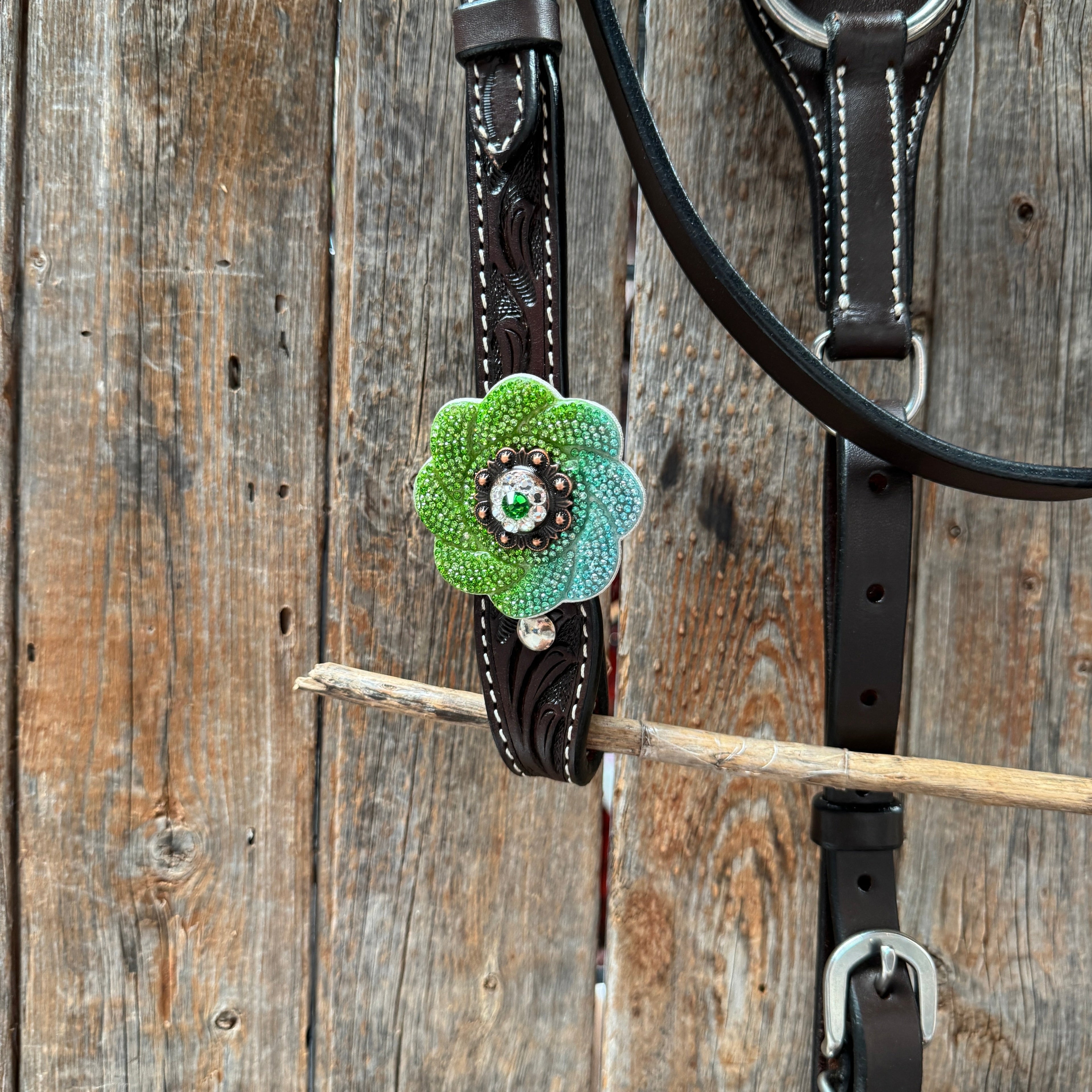 Pony Dark Oil Floral Blue and Green Rhinestone V-Browband Tack Set #BBBC666P — view 2