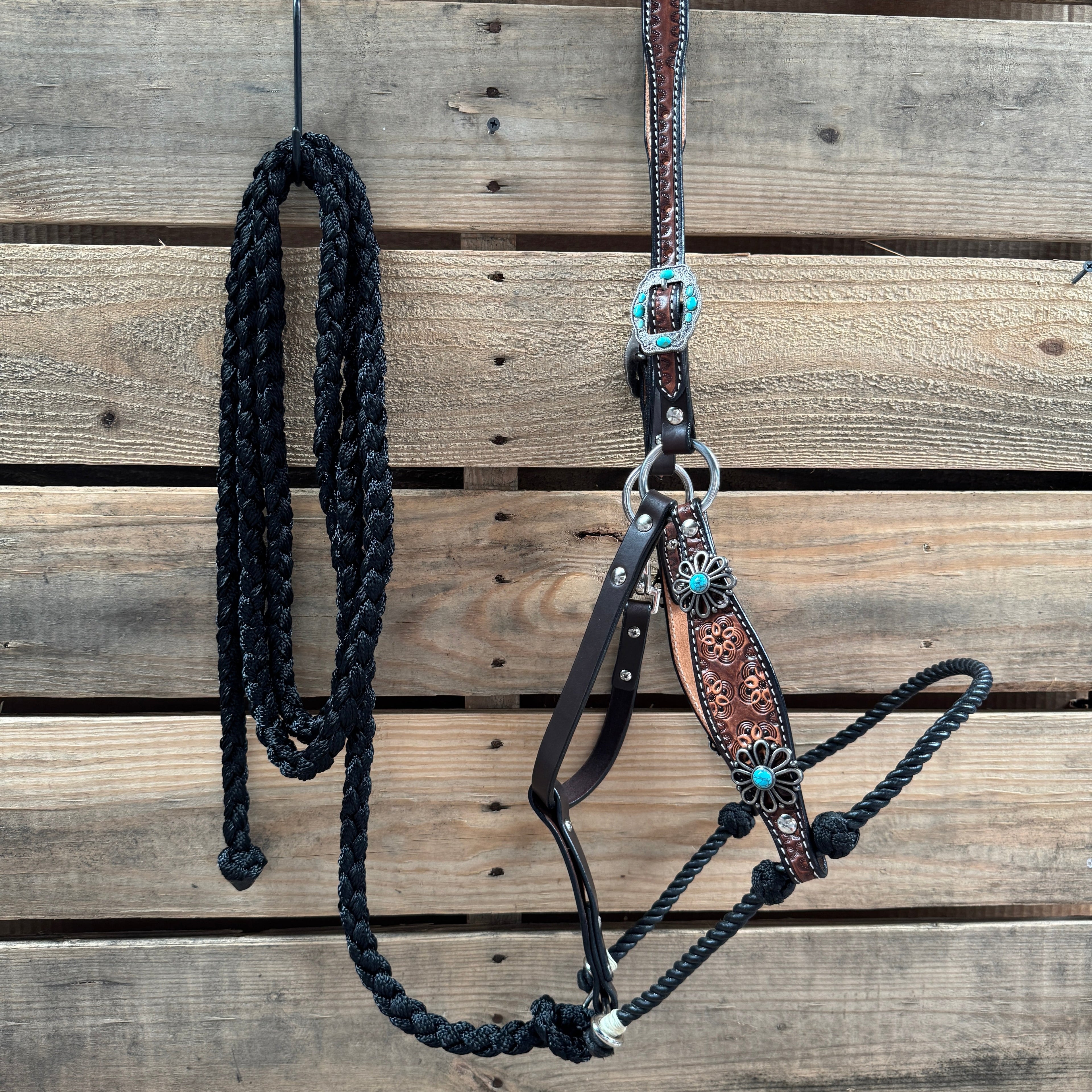 Flower Power Lariat & Leather Combo Halter #LH119