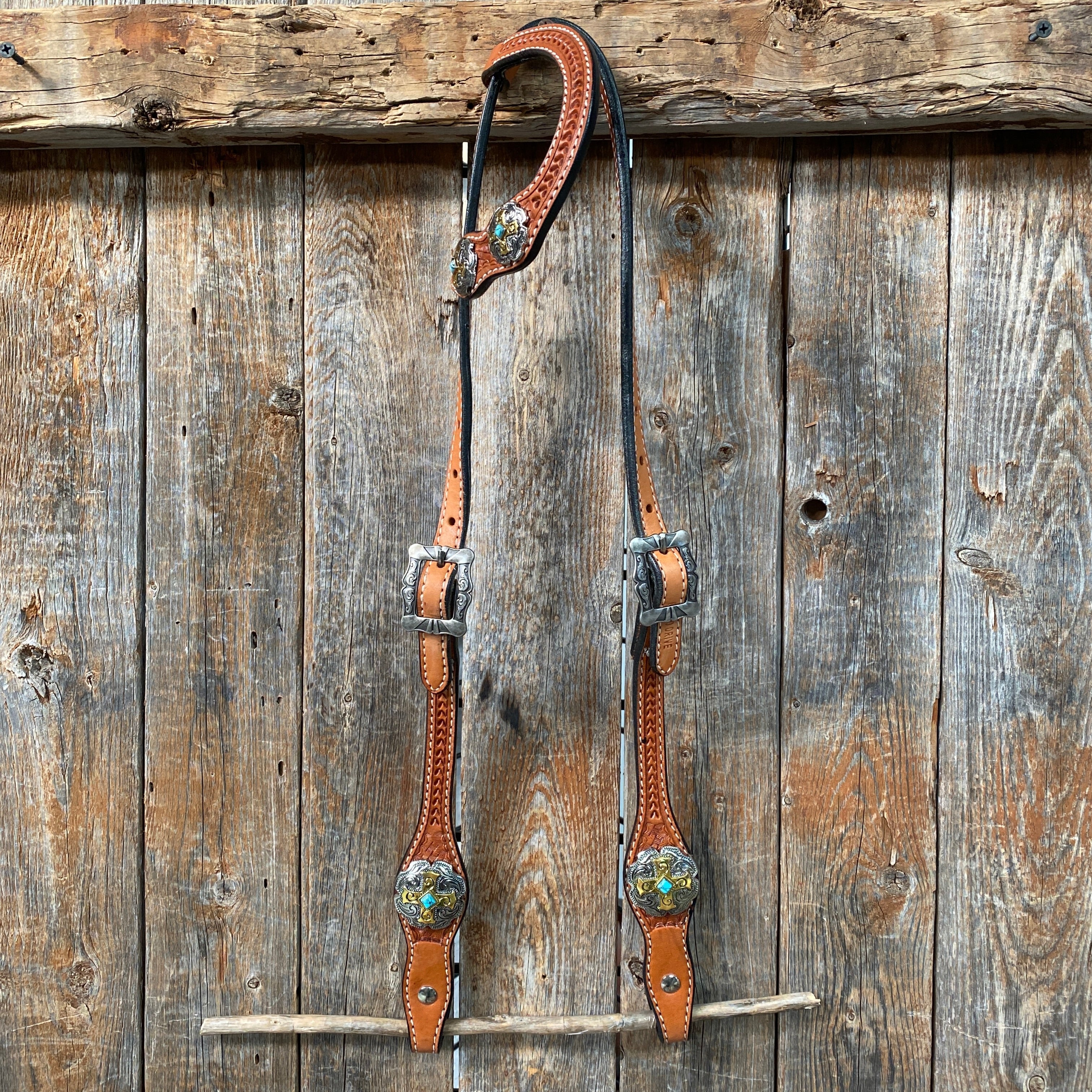 Light Oil Basketweave Turquoise and Cross One Ear Tack Set #OEBC659 — view 2