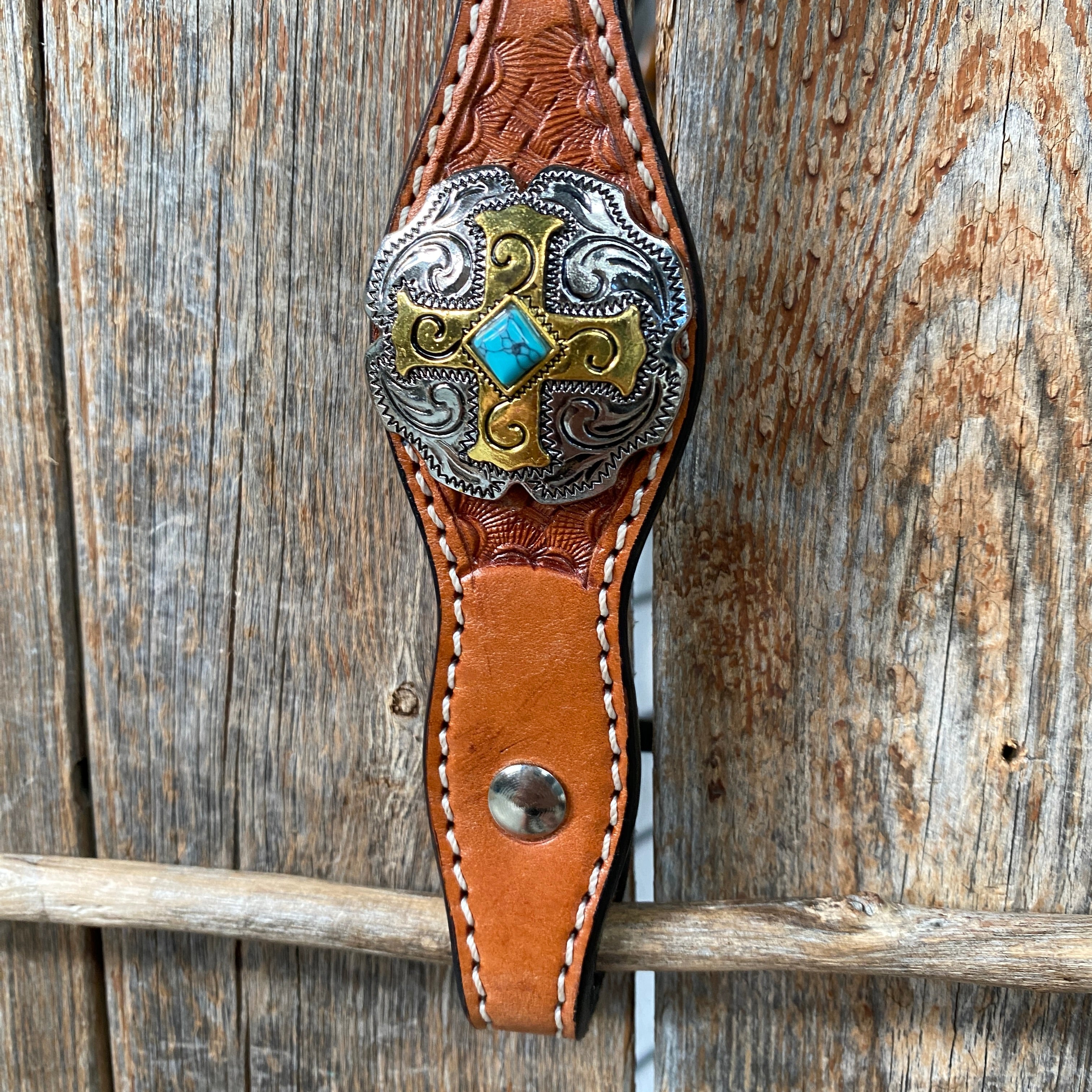 Light Oil Basketweave Turquoise and Cross One Ear Tack Set #OEBC659 — view 3