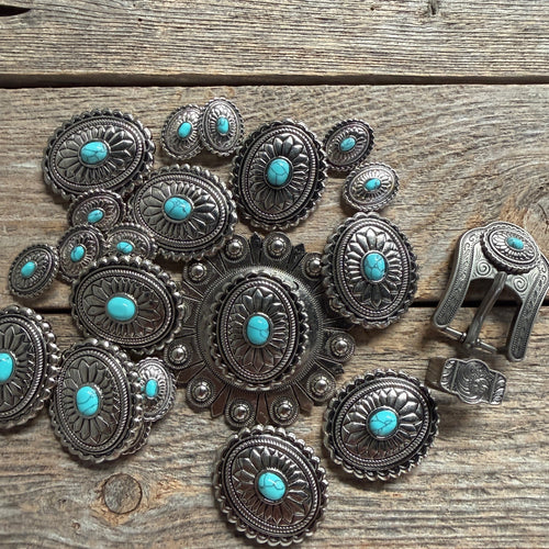 Antique Silver Oval Floral Turquoise Western Concho W237