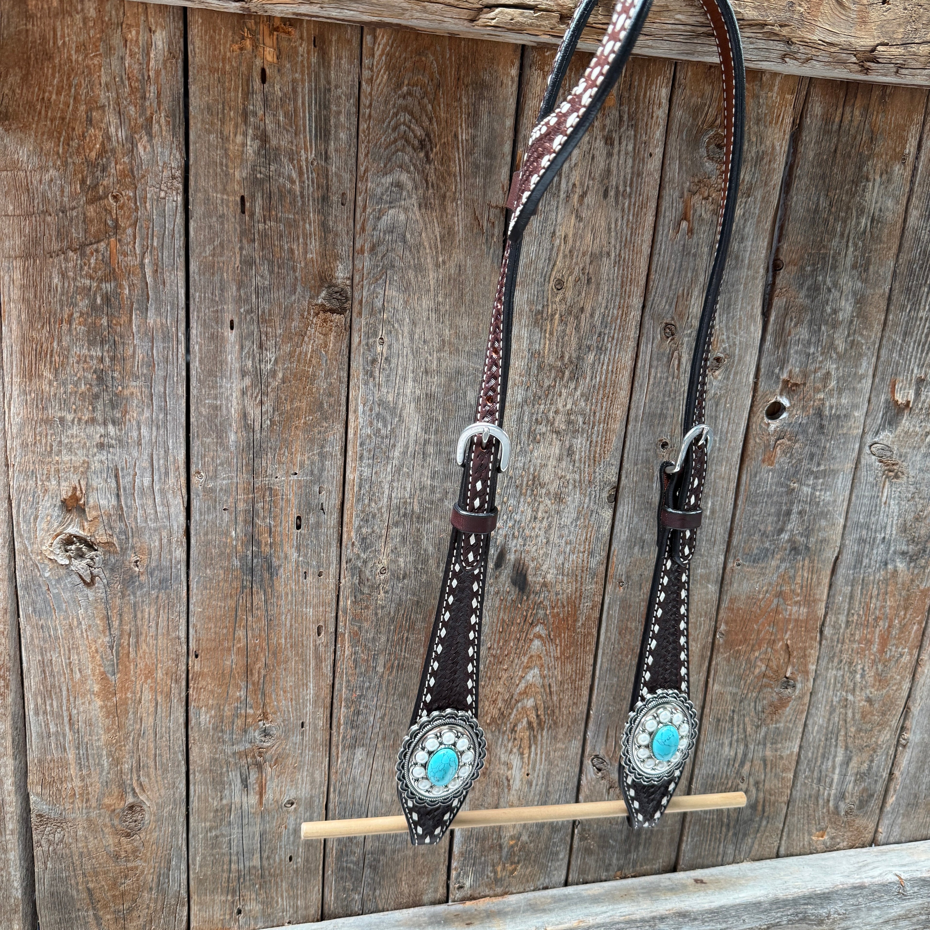 Dark Oil Buckstitch Turquoise One Ear Tack Set #OEBC527 — view 2