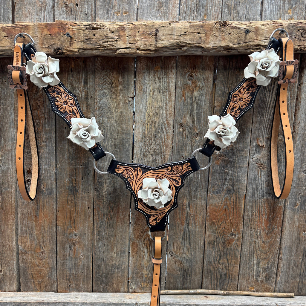 Two Tone Floral Triangle White Rose One Ear / Gladiator Breastcollar Tack Set #OEBC534 — view 2
