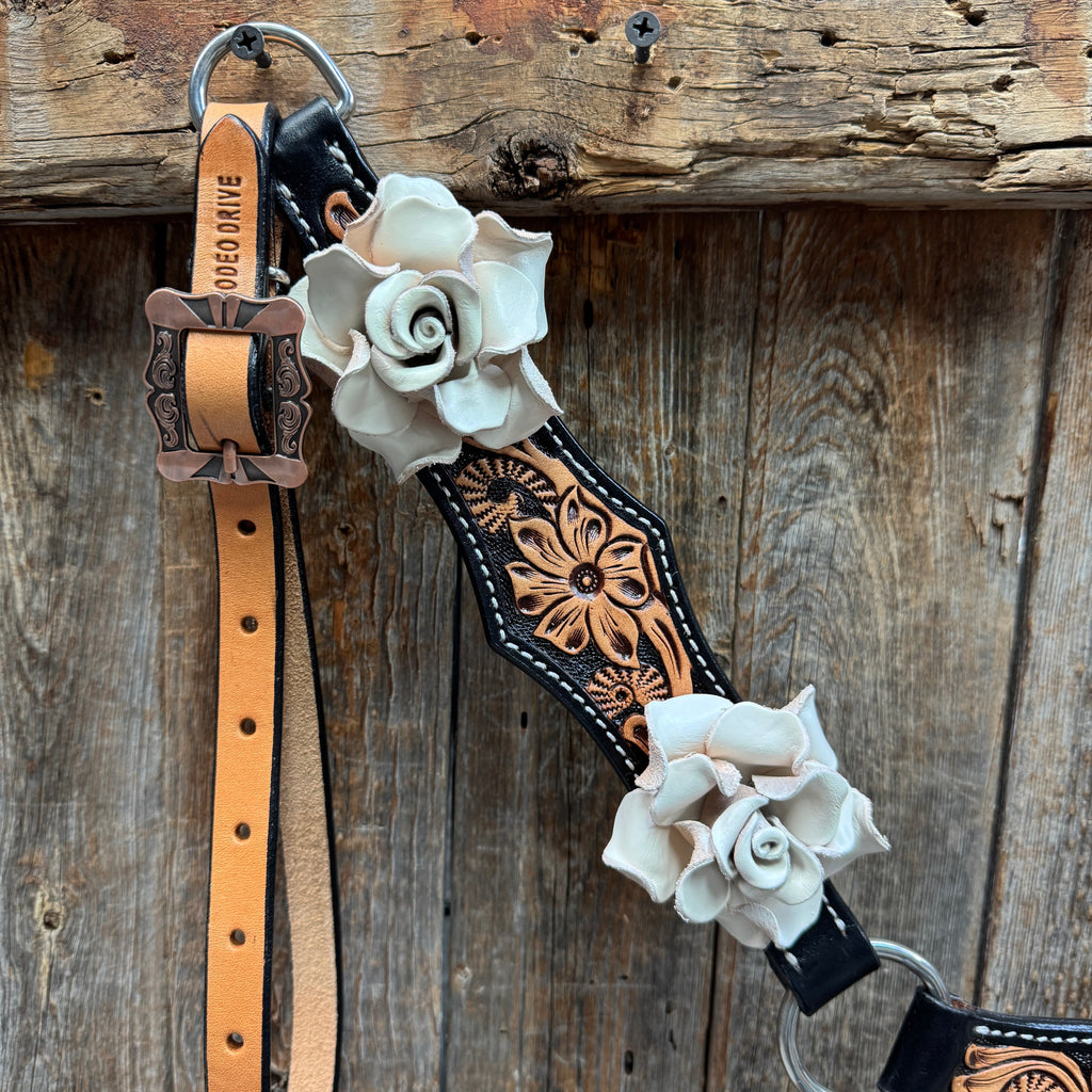 Two Tone Floral Triangle White Rose One Ear / Gladiator Breastcollar Tack Set #OEBC534 — view 3