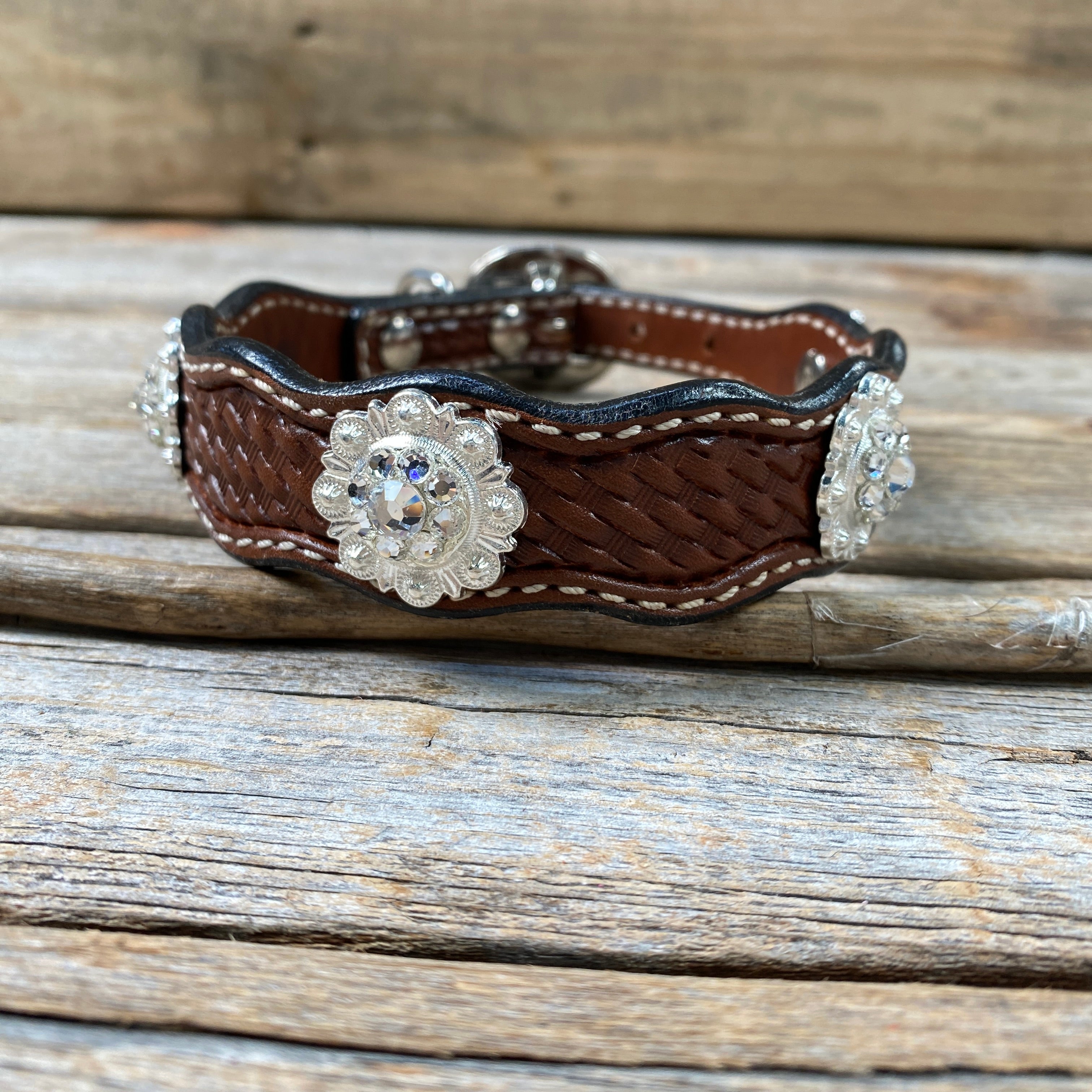 Genuine Leather Dog Collar or Leash With Bright Silver Clear Conchos 10" to 22" DC1 — view 4