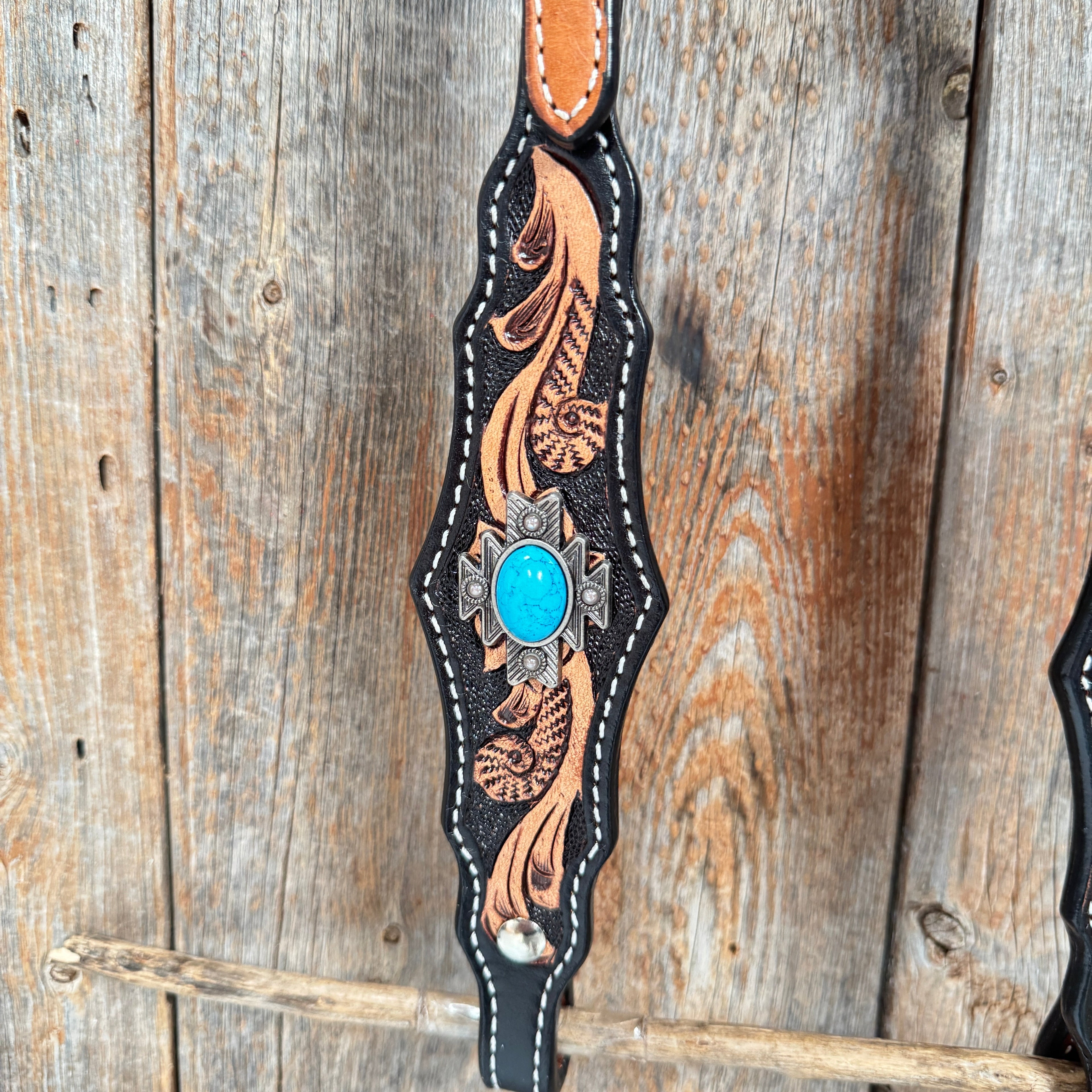 Two Tone Floral Triangle Antique Silver Turquoise Browband/One Ear - Triangle/Gladiator Breastcollar Tack Set #OEBC542 — view