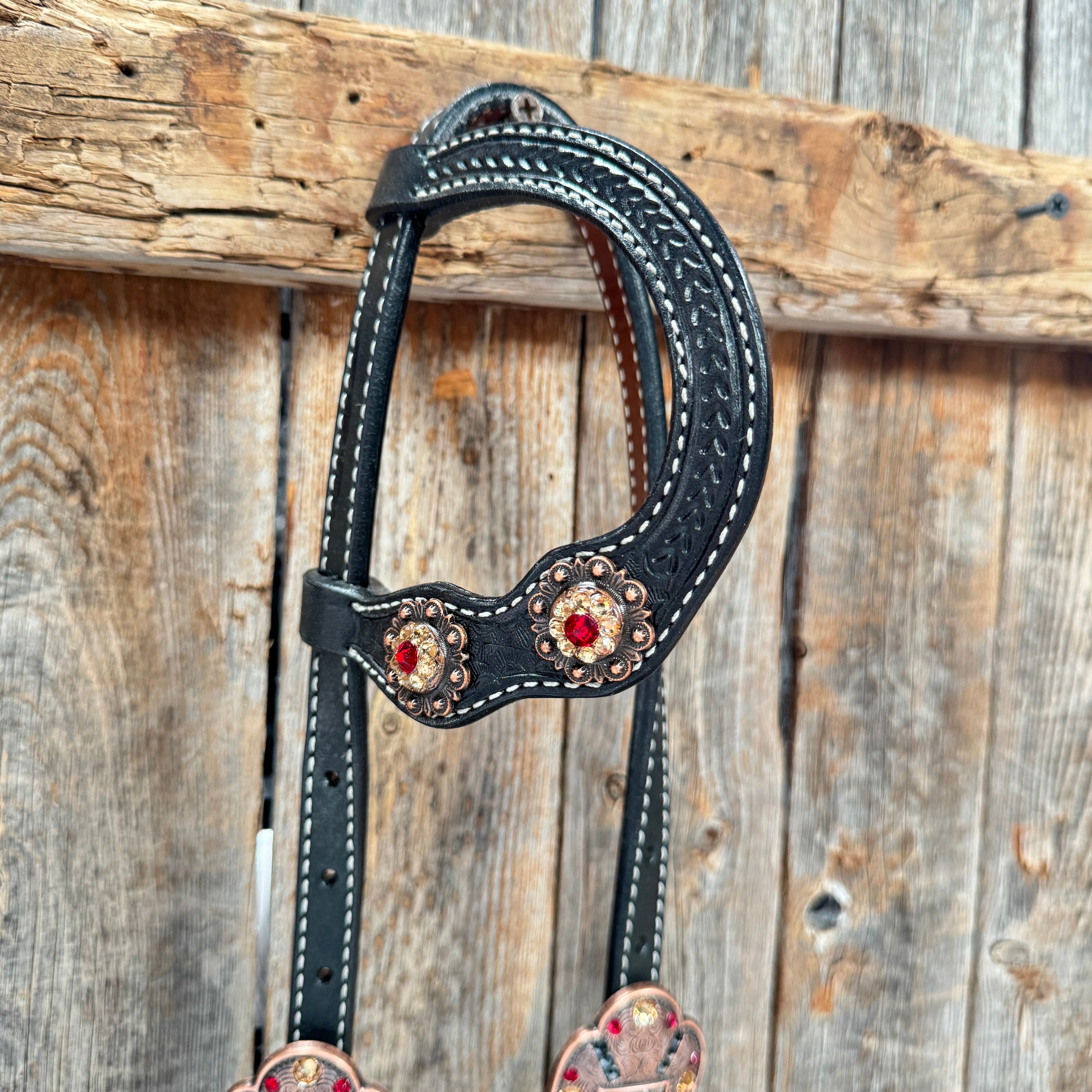 Black Basketweave Red and Copper One Ear Tack Set #OEBC662 — view 3