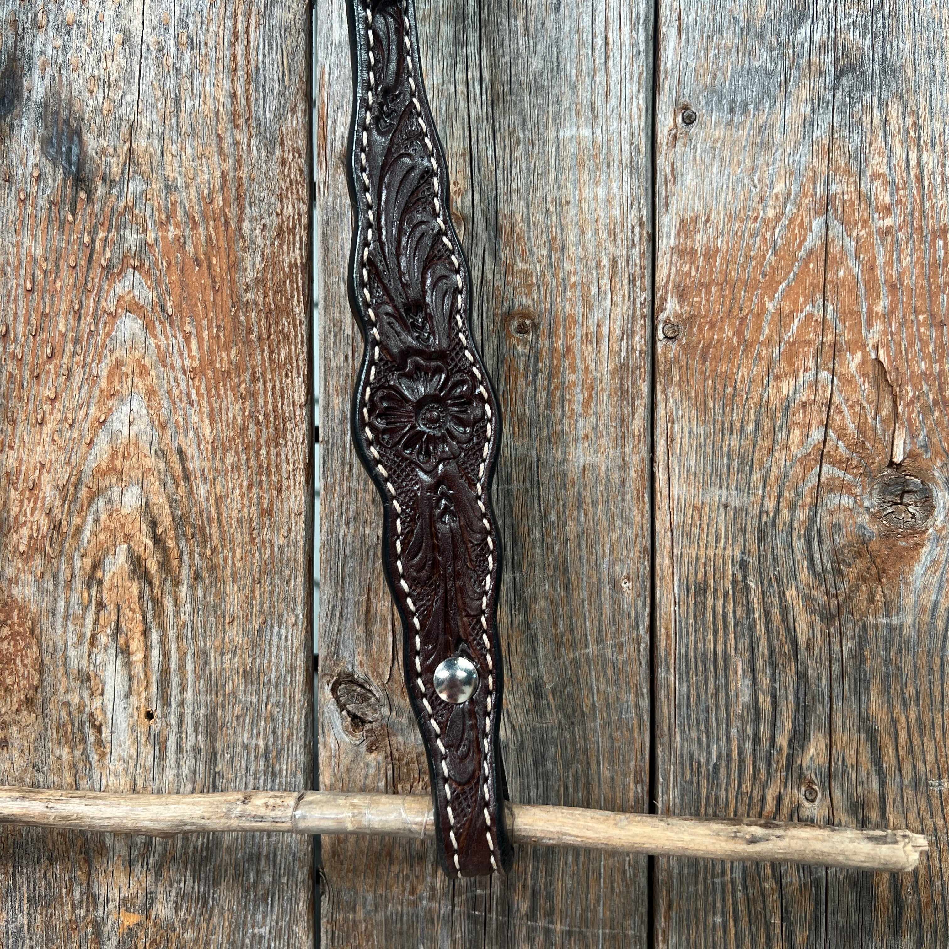 Floral Scalloped Dark Oil One Ear Headstall / Bridle — view 3