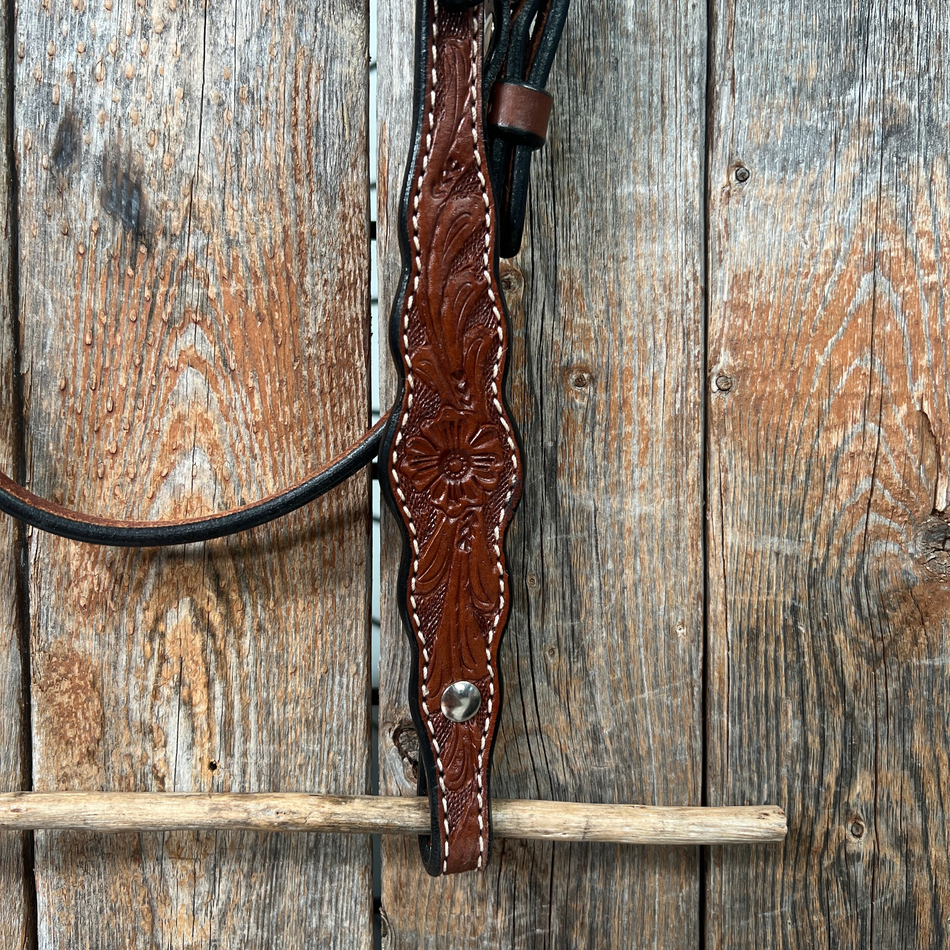 Floral Scalloped Medium Oil Browband Headstall / Bridle — view 2