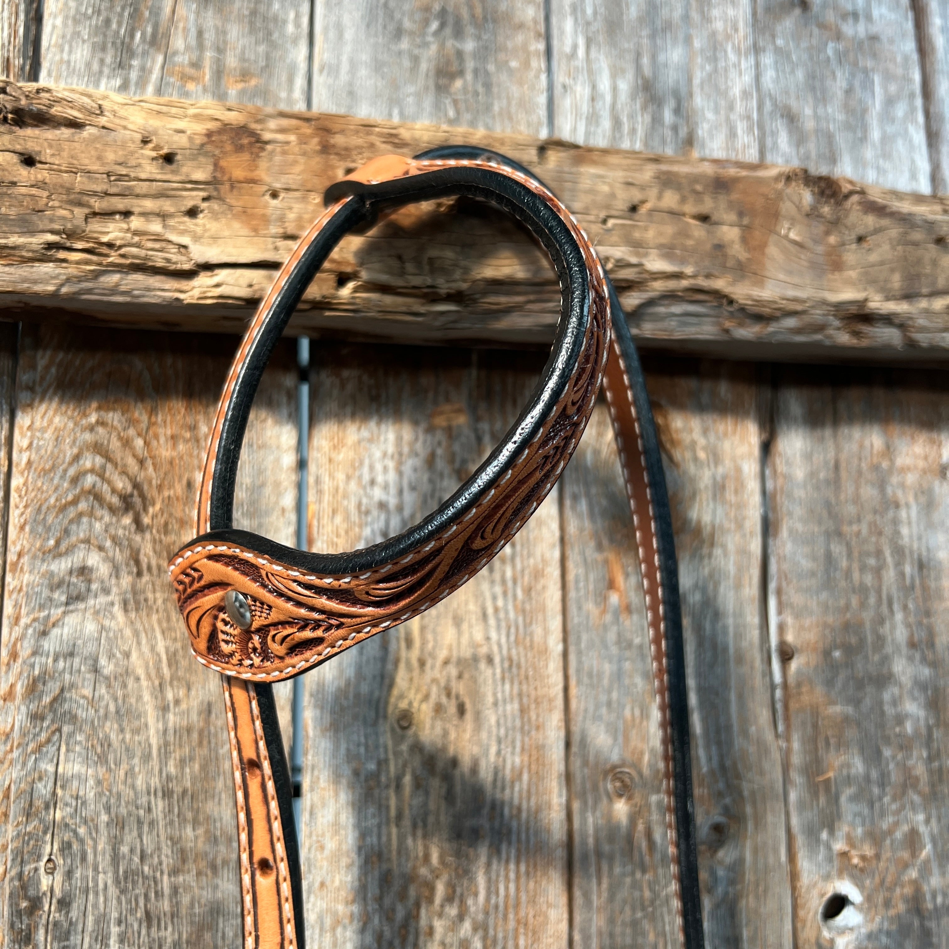 Light Oil Floral Tooled Buckaroo Style One Ear Headstall / Bridle — view 2