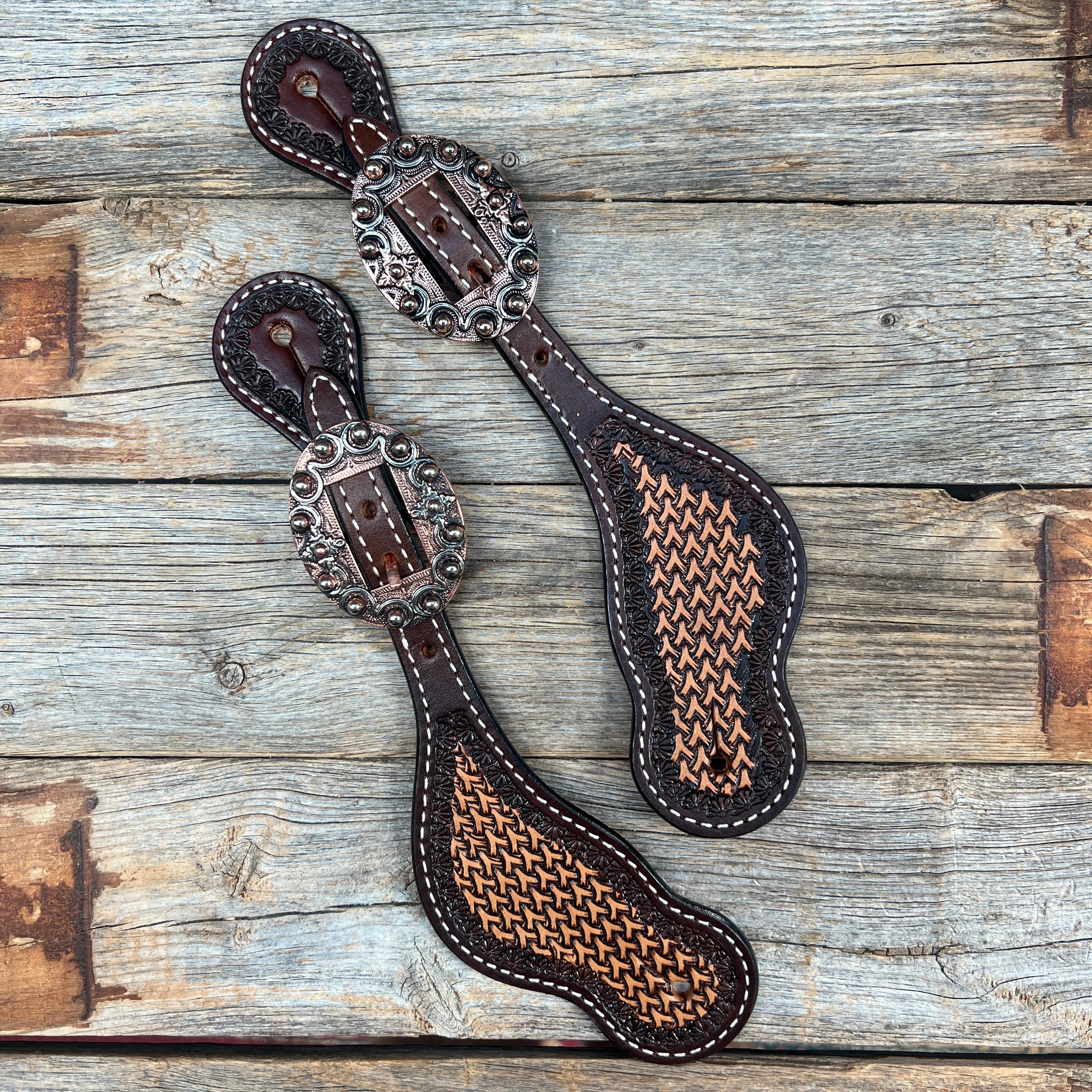 Two Tone Foxtail Copper Dot Spur Straps #SS123