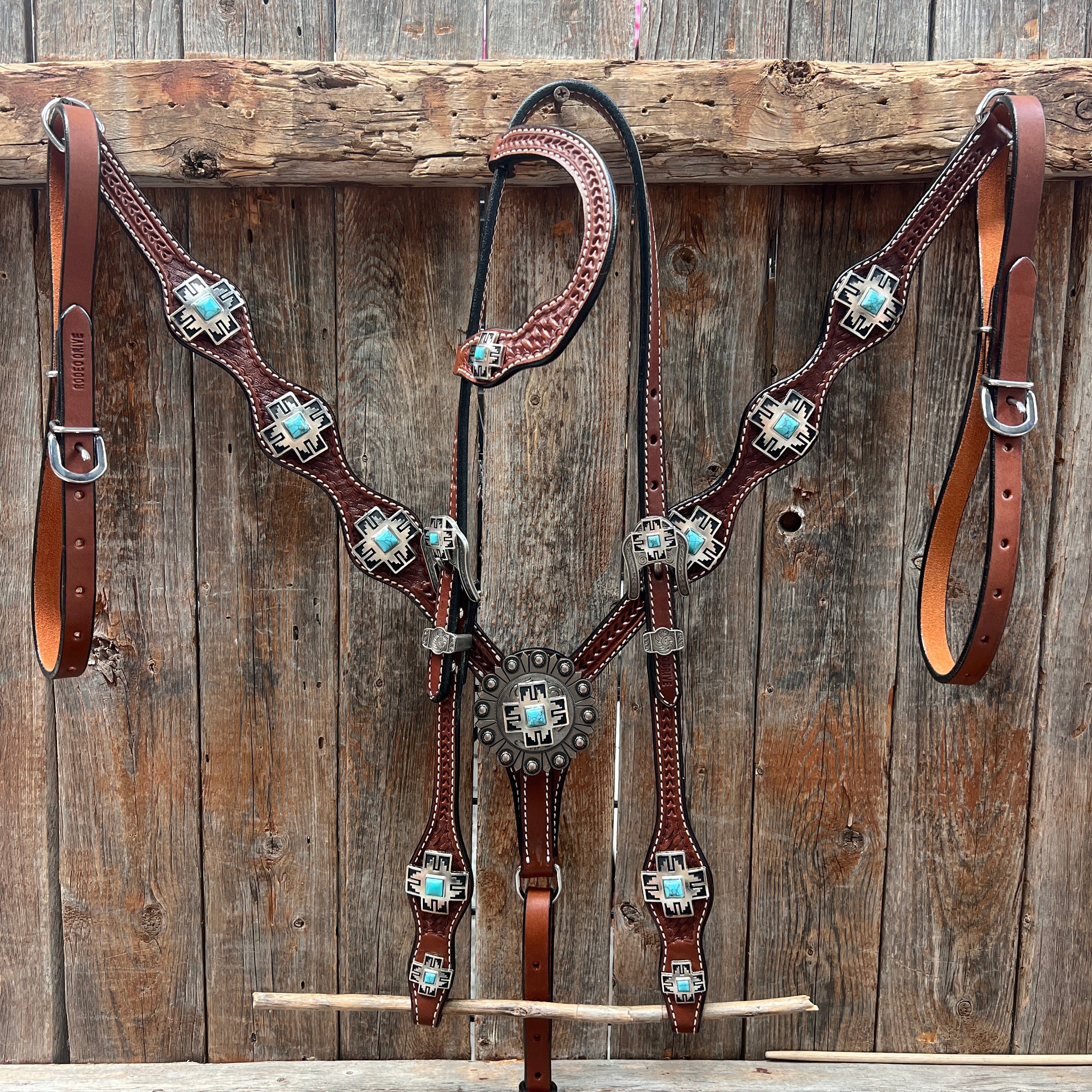 Medium Oil Turquoise Cross Browband/One Ear Headstall Breastcollar Tack Set BBBC1060 — view 2