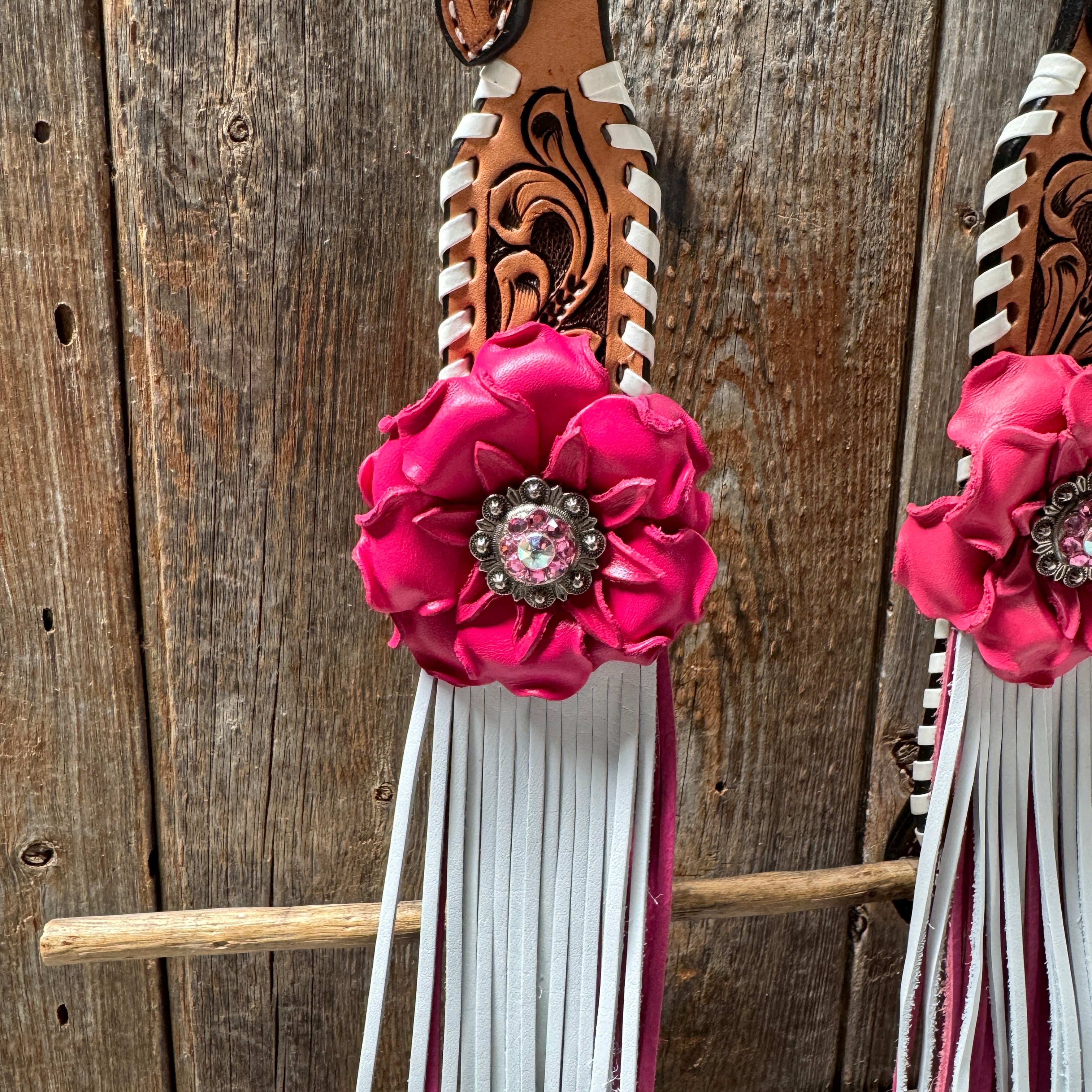 Light Oil Whipstitch Pink and White One Ear & Breastcollar Tack Set #OEBC437 — view 6