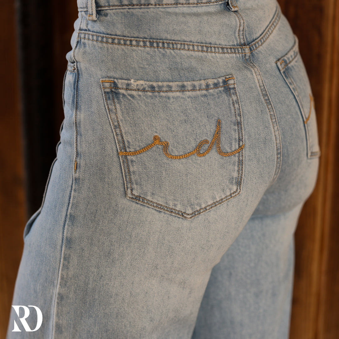 Ava Wide Leg - Light Wash — view 7