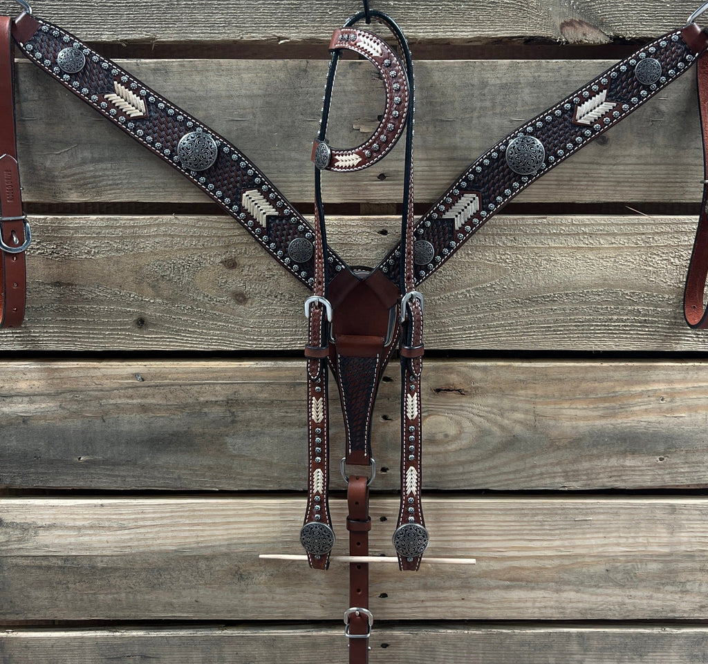 Rawhide Antique Silver Engraved Floral Western Conchos One Ear and Breastcollar Tack Set #OEBC632