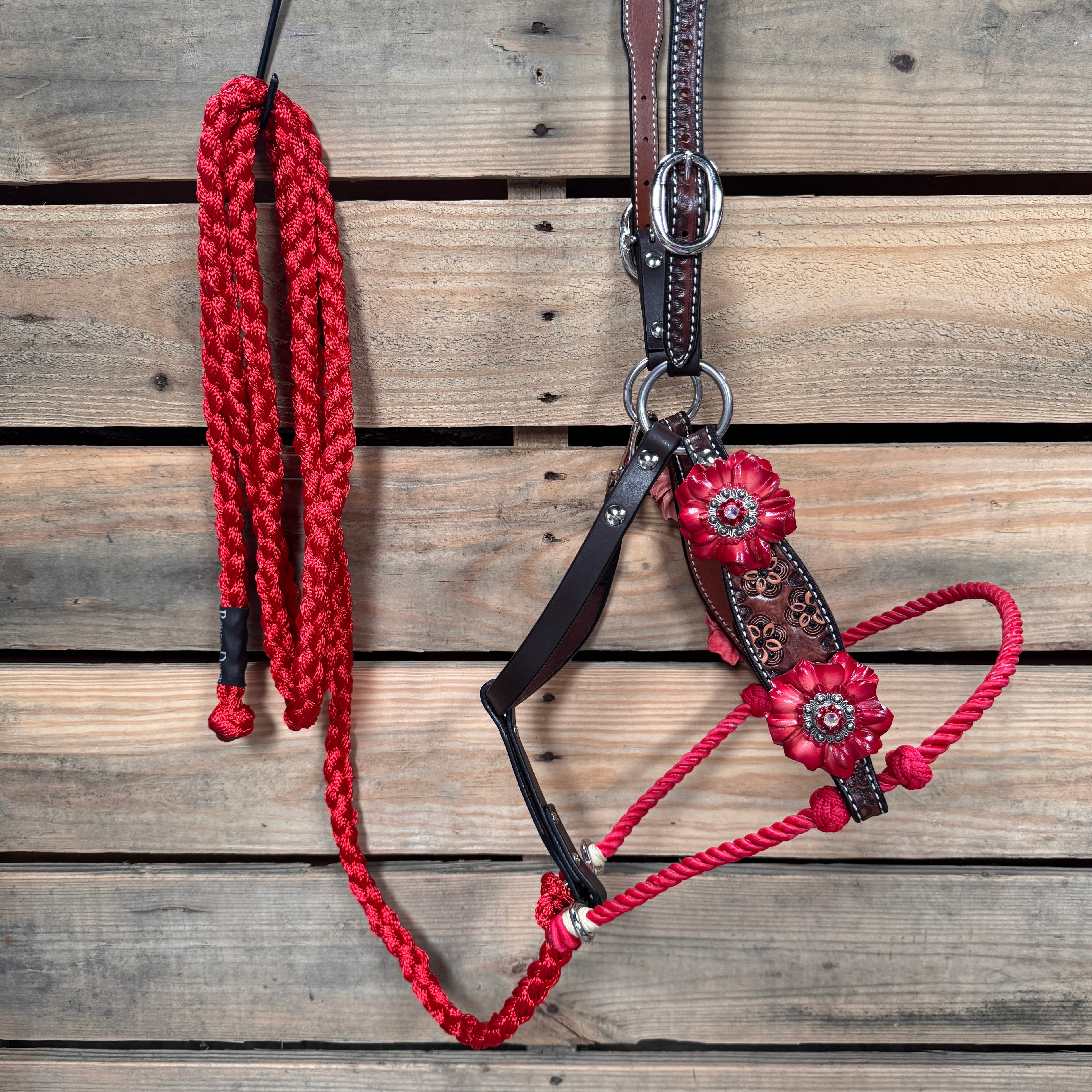 Flower Power Lariat & Leather Combo Halter #LH112