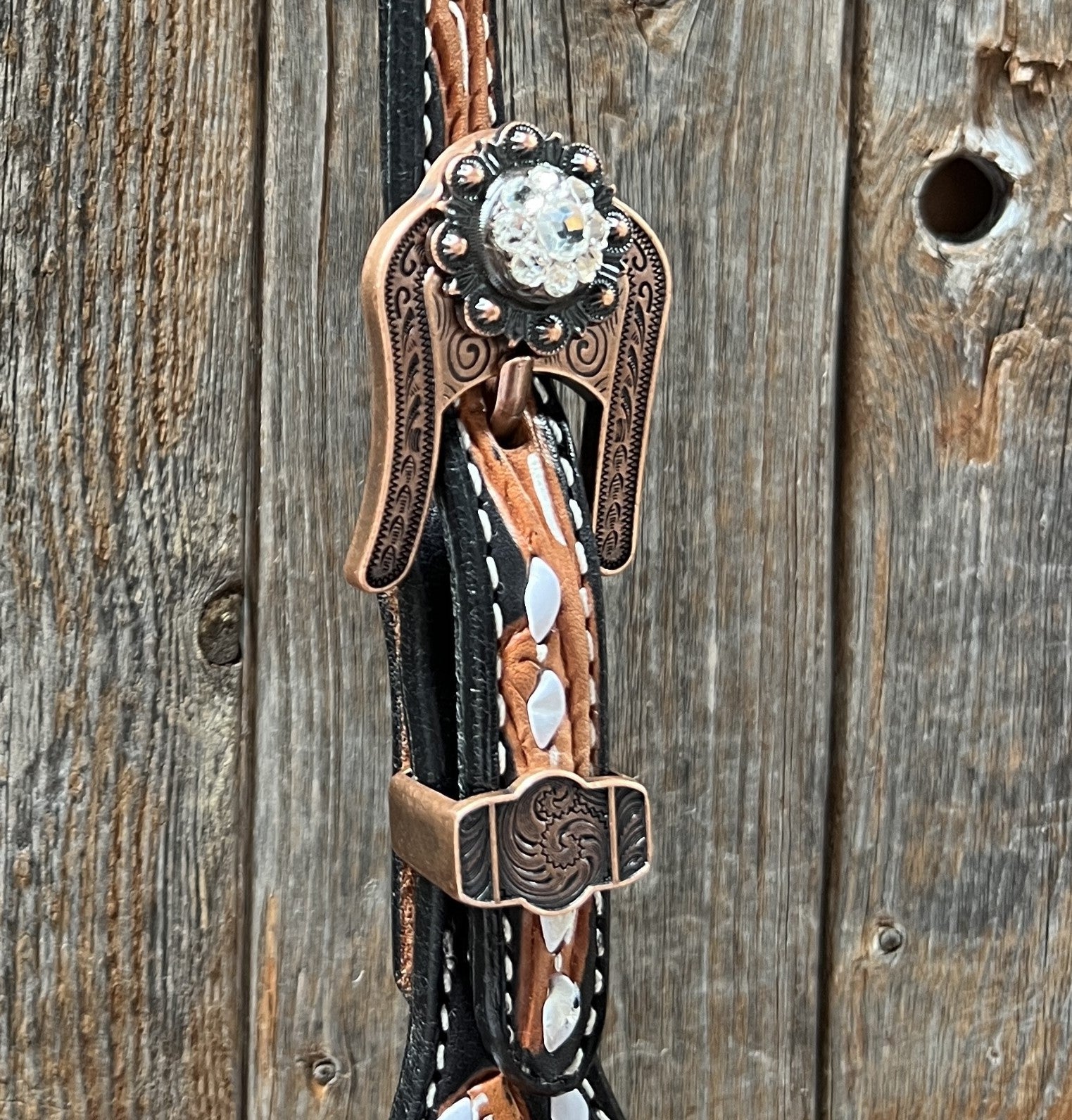 Classic Style Buckstitch Browband/One Ear Headstall & Breastcollar Tack Set BBBC406 — view 5
