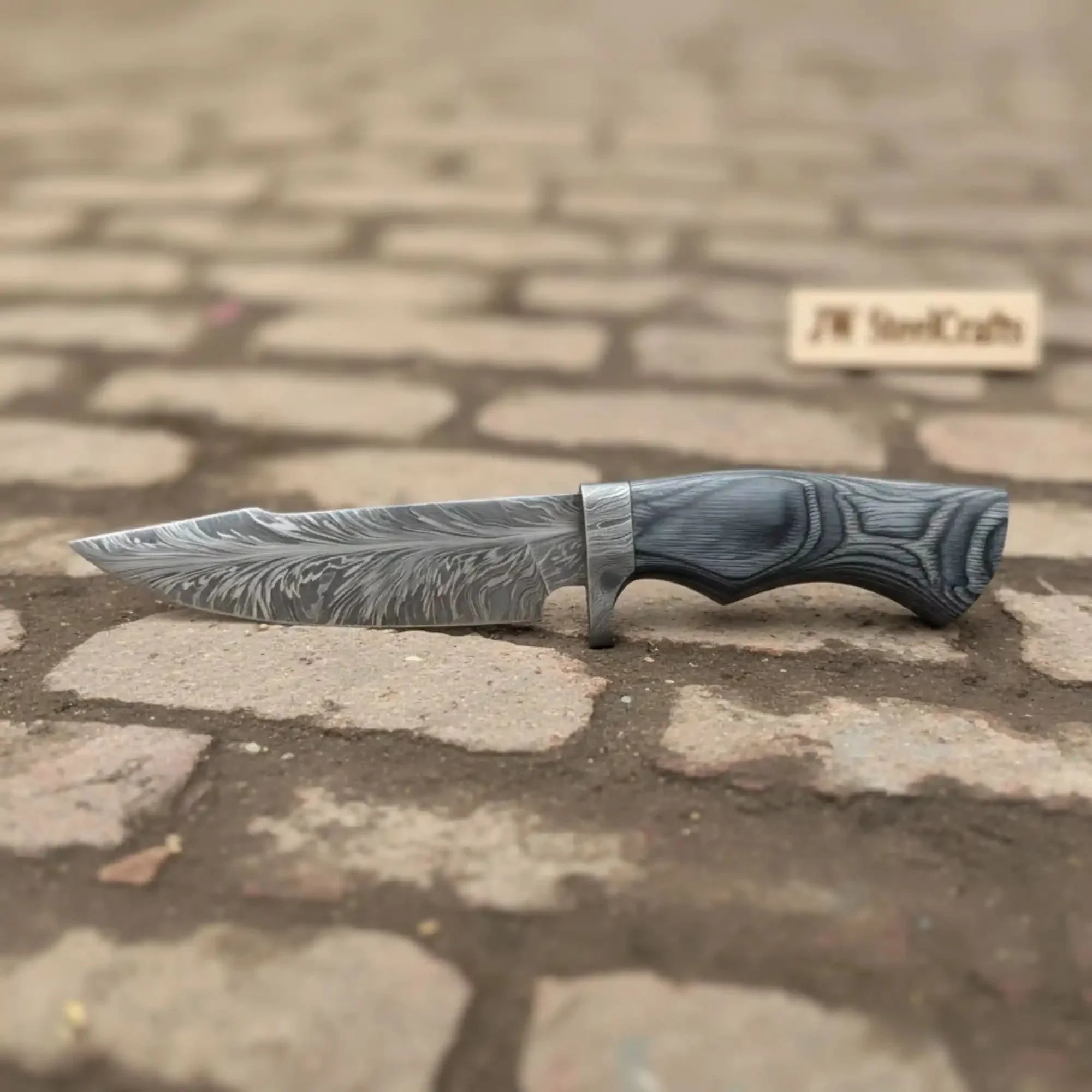 Bobcat Style Drop Point Hunting Knife Feather Damascus Blade Gray Pakka Wood Handle EDC Fixed Blade