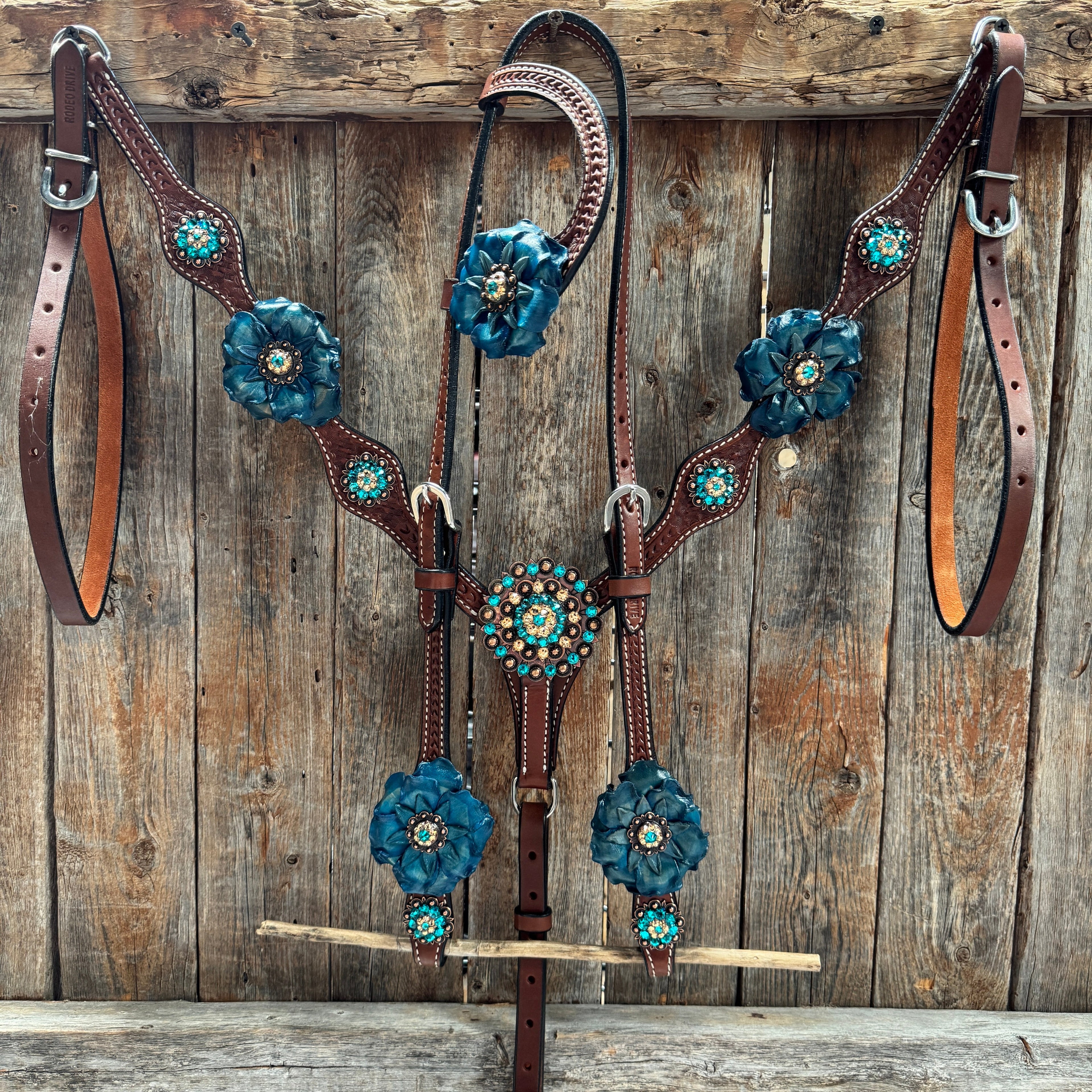 Medium Oil Basketweave Teal, Champagne Browband/One Ear Tack Set #BBBC671 — view 2