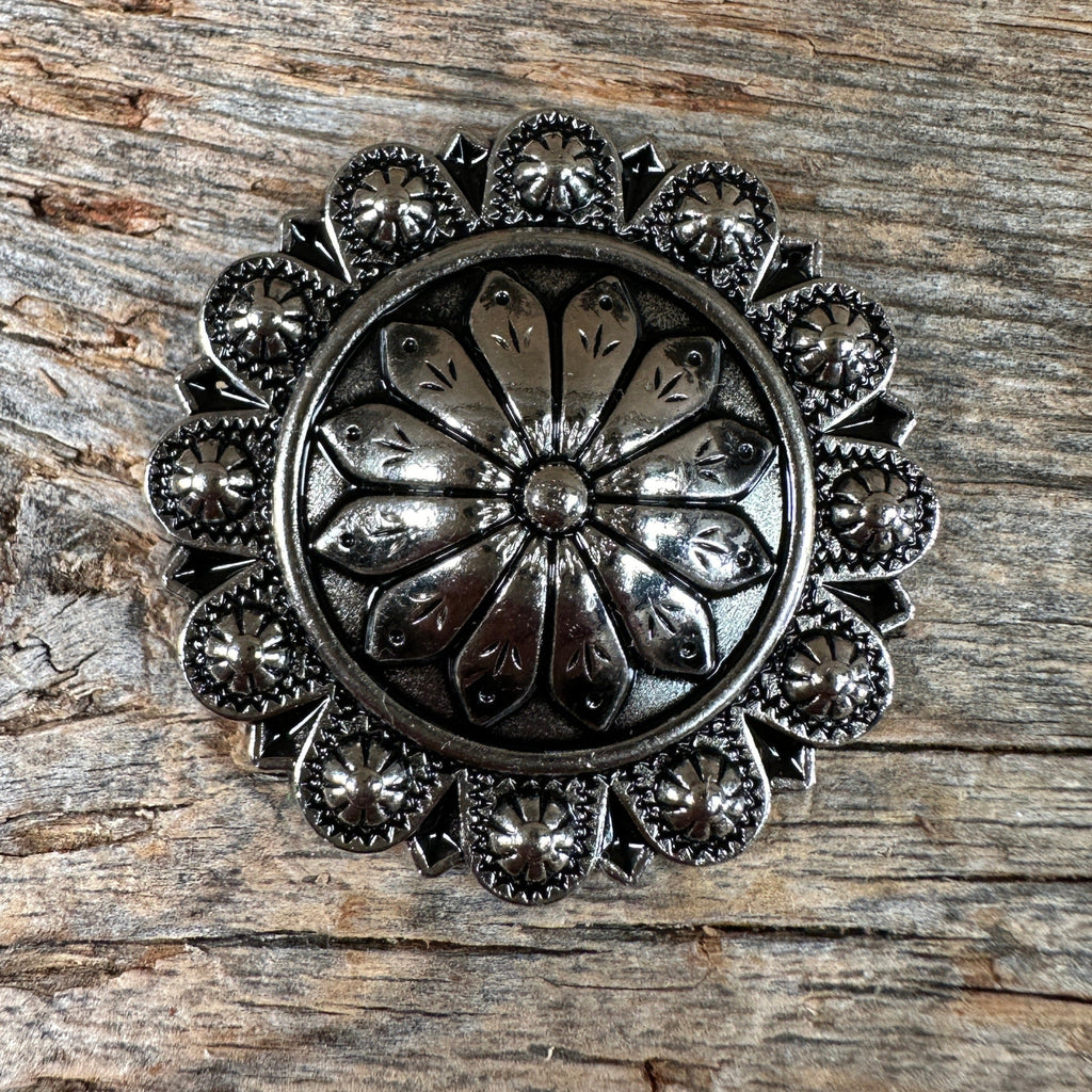 Antique Silver Flower and Berry Concho 1.5" W226L