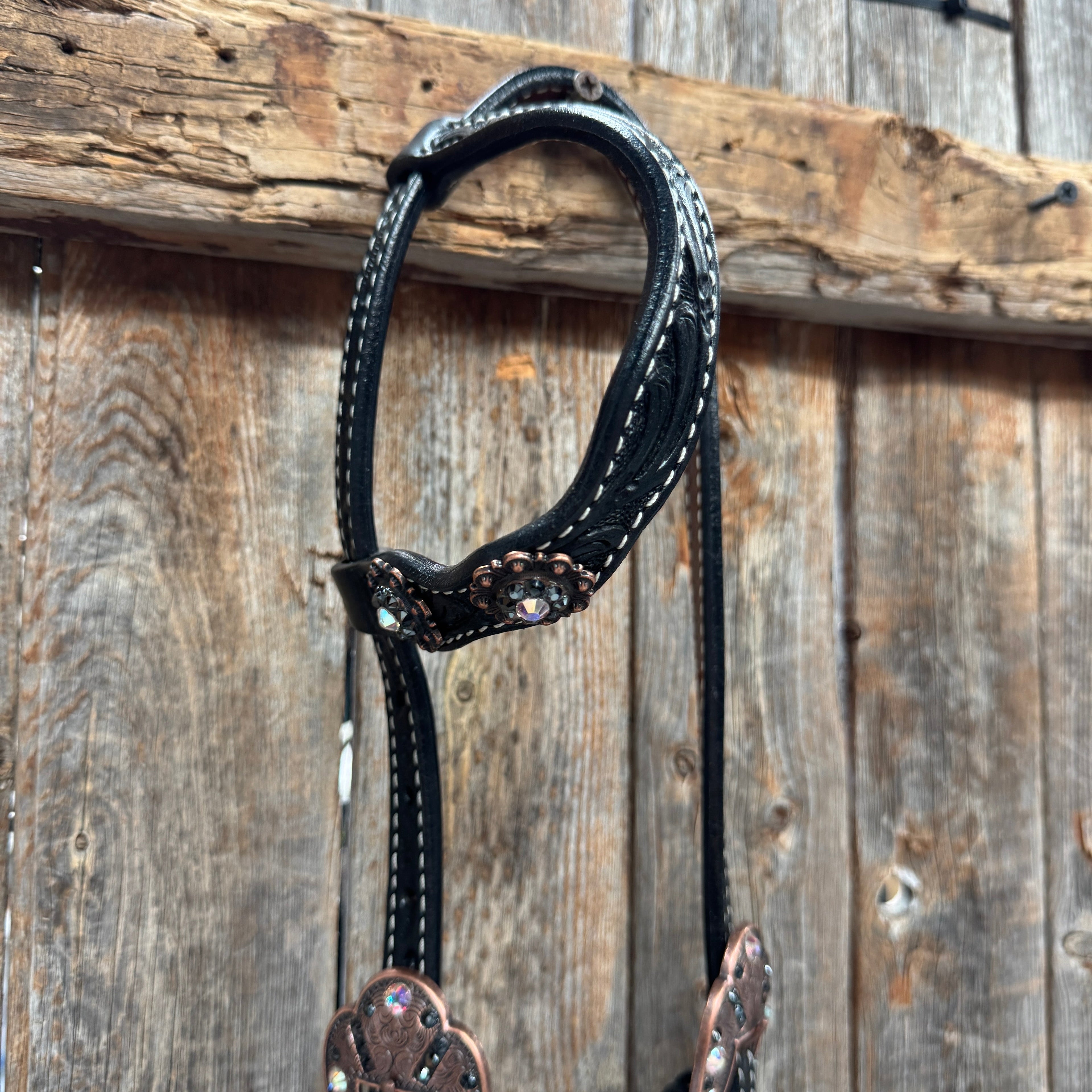 Black Oil Floral Jet and Stars Browband/One Ear Breastcollar Tack Set #BBBC679 — view 8