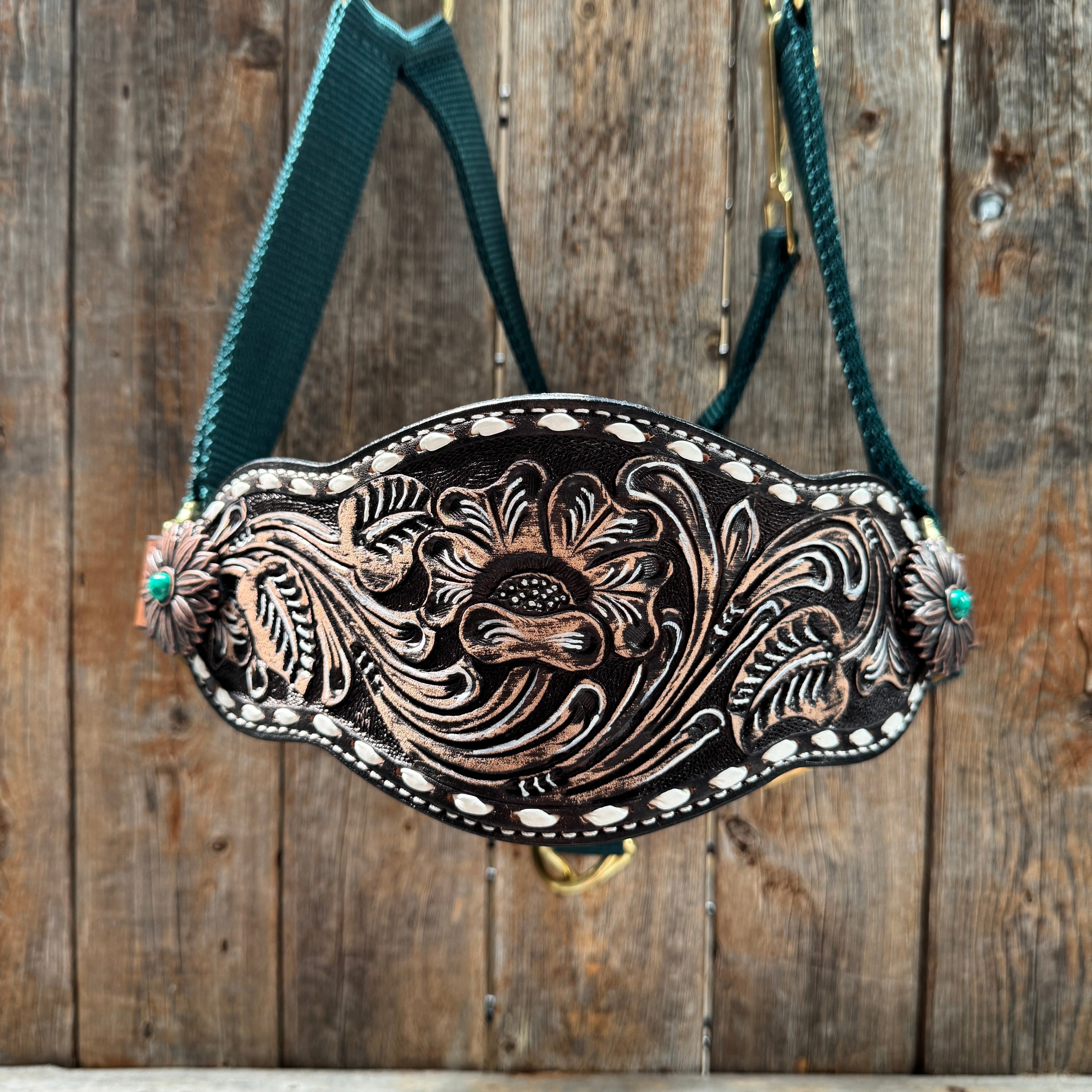 Hunter Green Nylon Horse Halter – Bronc Noseband with Western Conchos NH114 — view 3