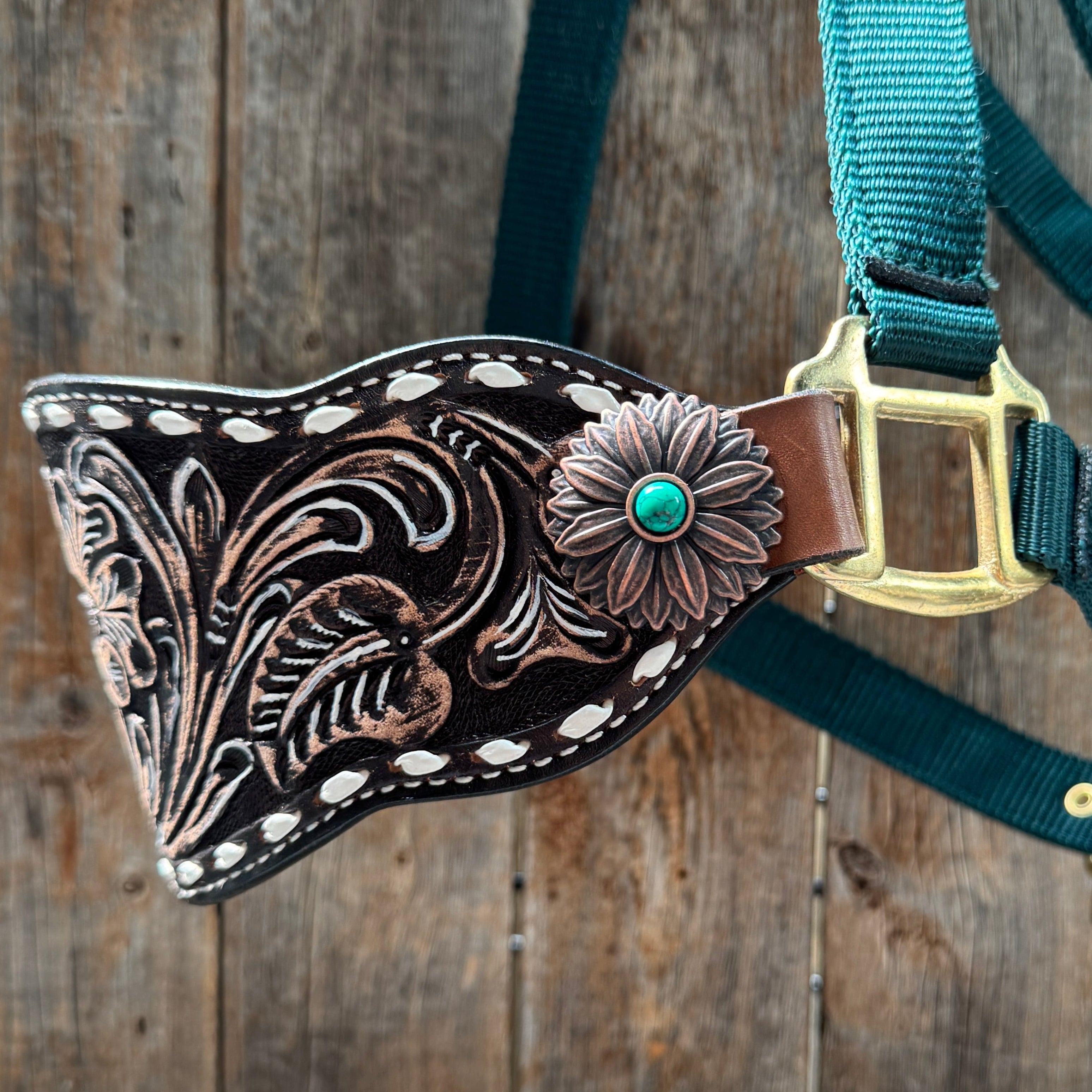 Hunter Green Nylon Horse Halter – Bronc Noseband with Western Conchos NH114 — view 4