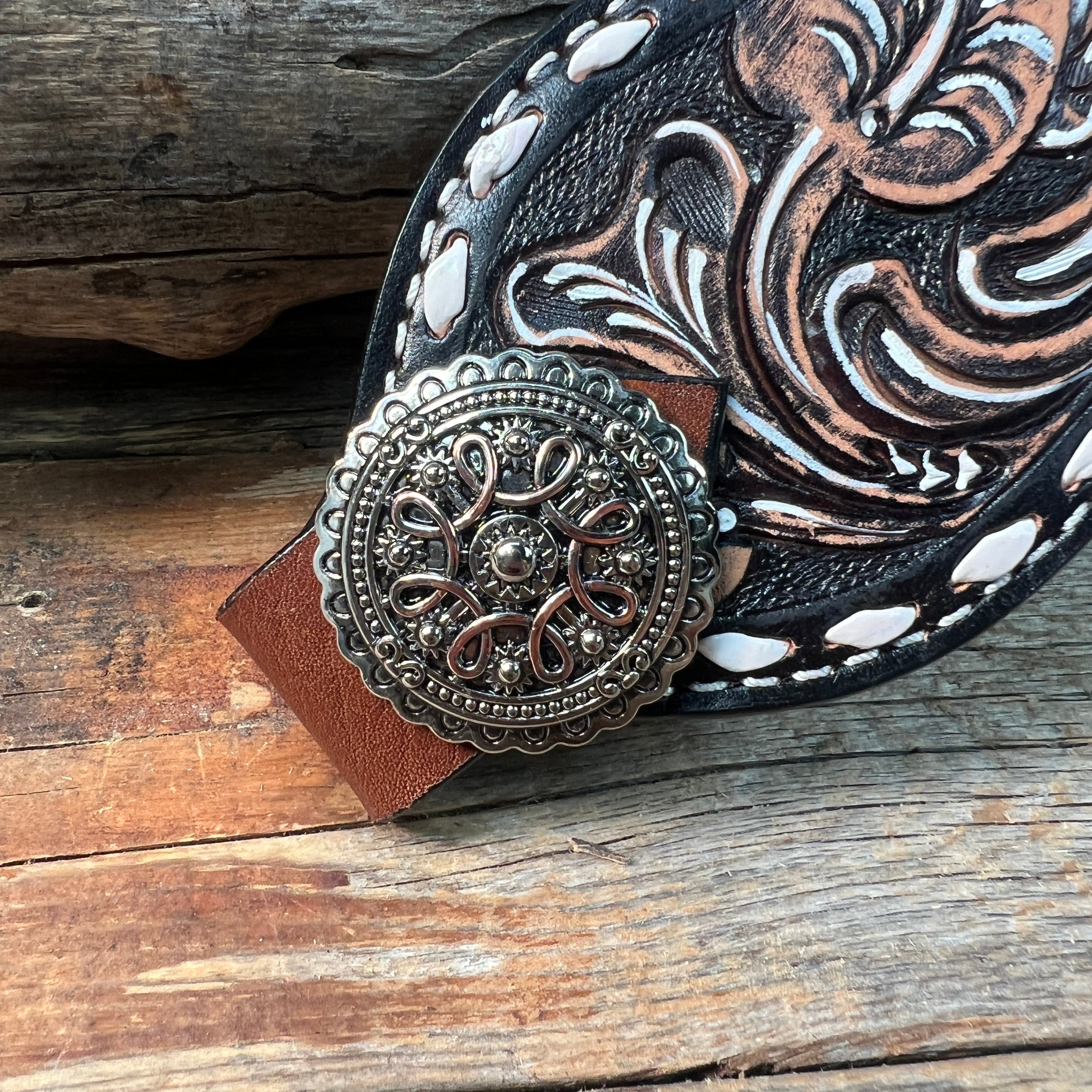 Dark Oil Buckstitch Bronc Noseband With Flowers and Loops Conchos — view 2