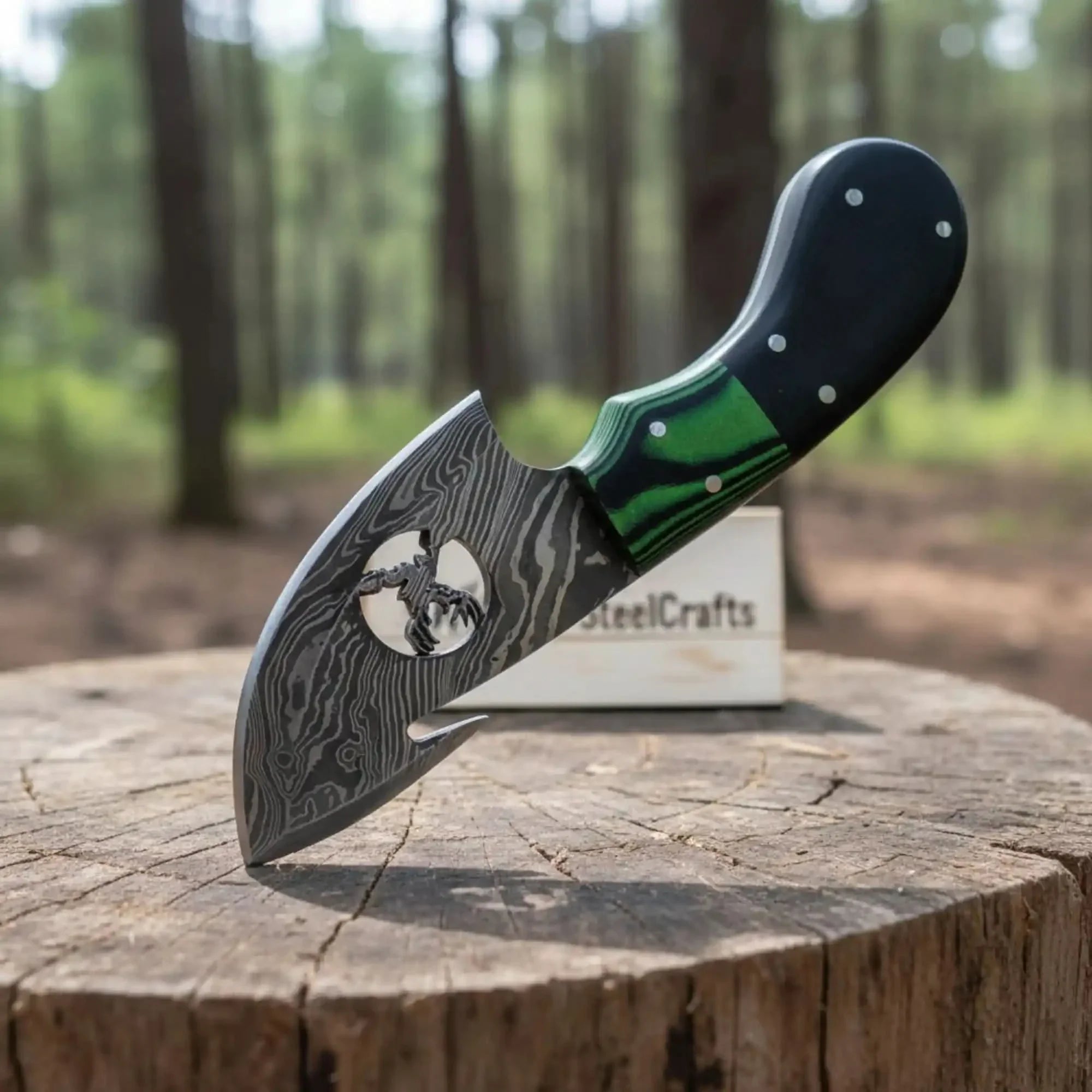 Damascus Steel Folding Gut Hook Skinner Knife 3-4 Inch Hunting Pocket Knife Liner Lock