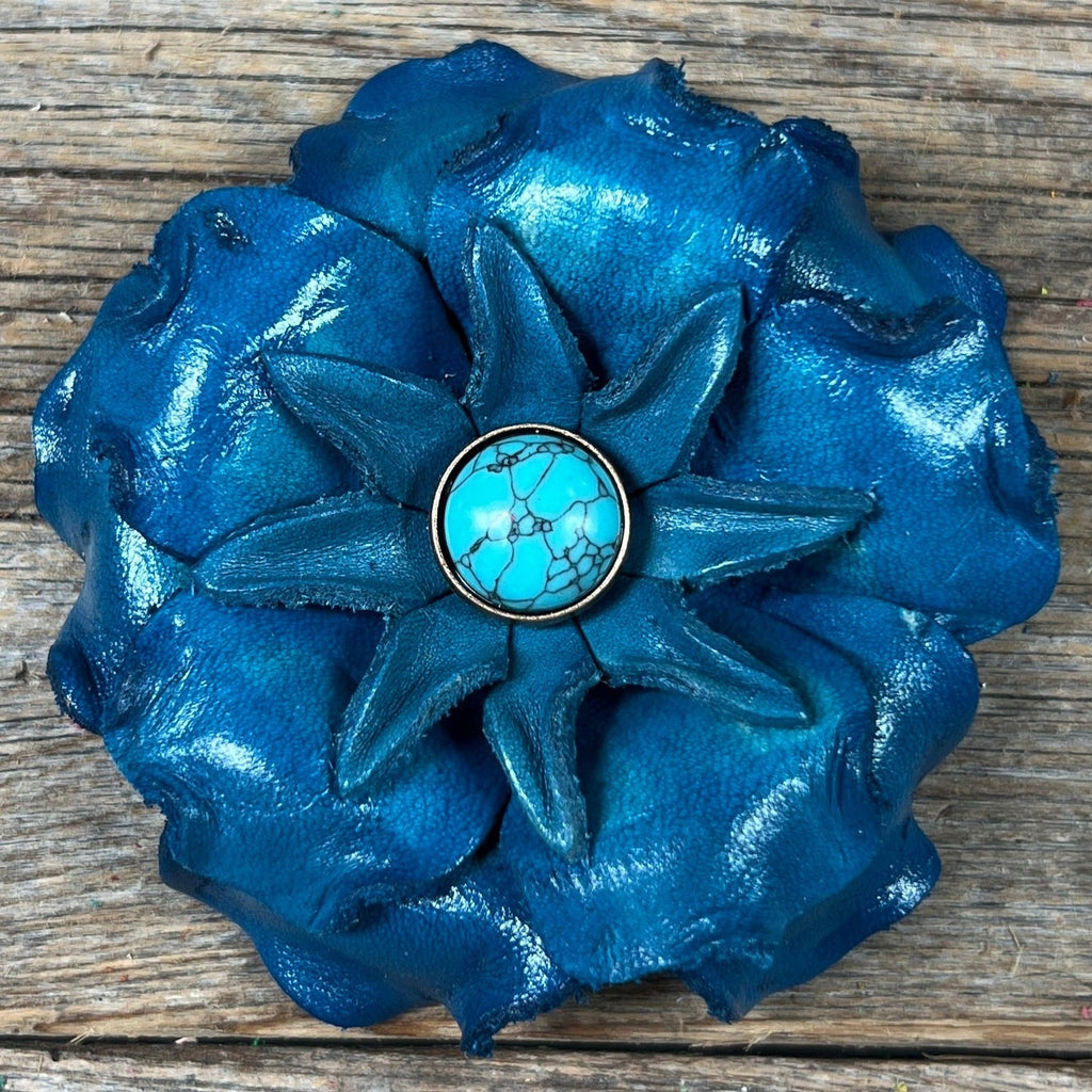Hand Painted Leather Flowers - Gardenias - Round Turquoise Cabochons — view 2