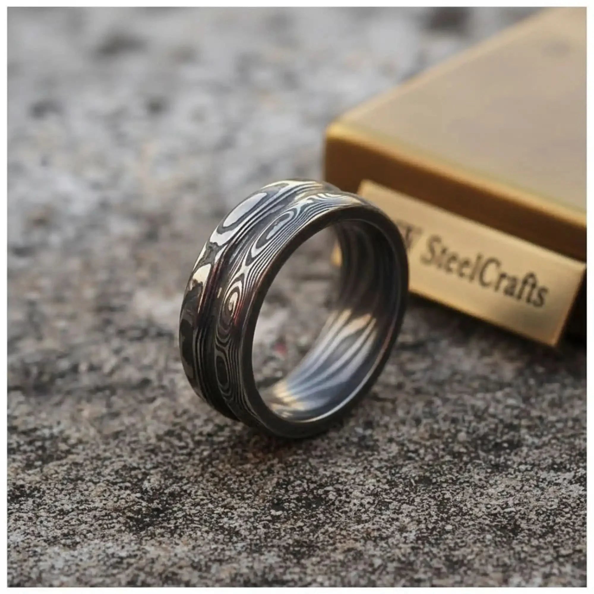 Handmade Damascus Steel Ring | Unisex Wedding Band Available in All Sizes