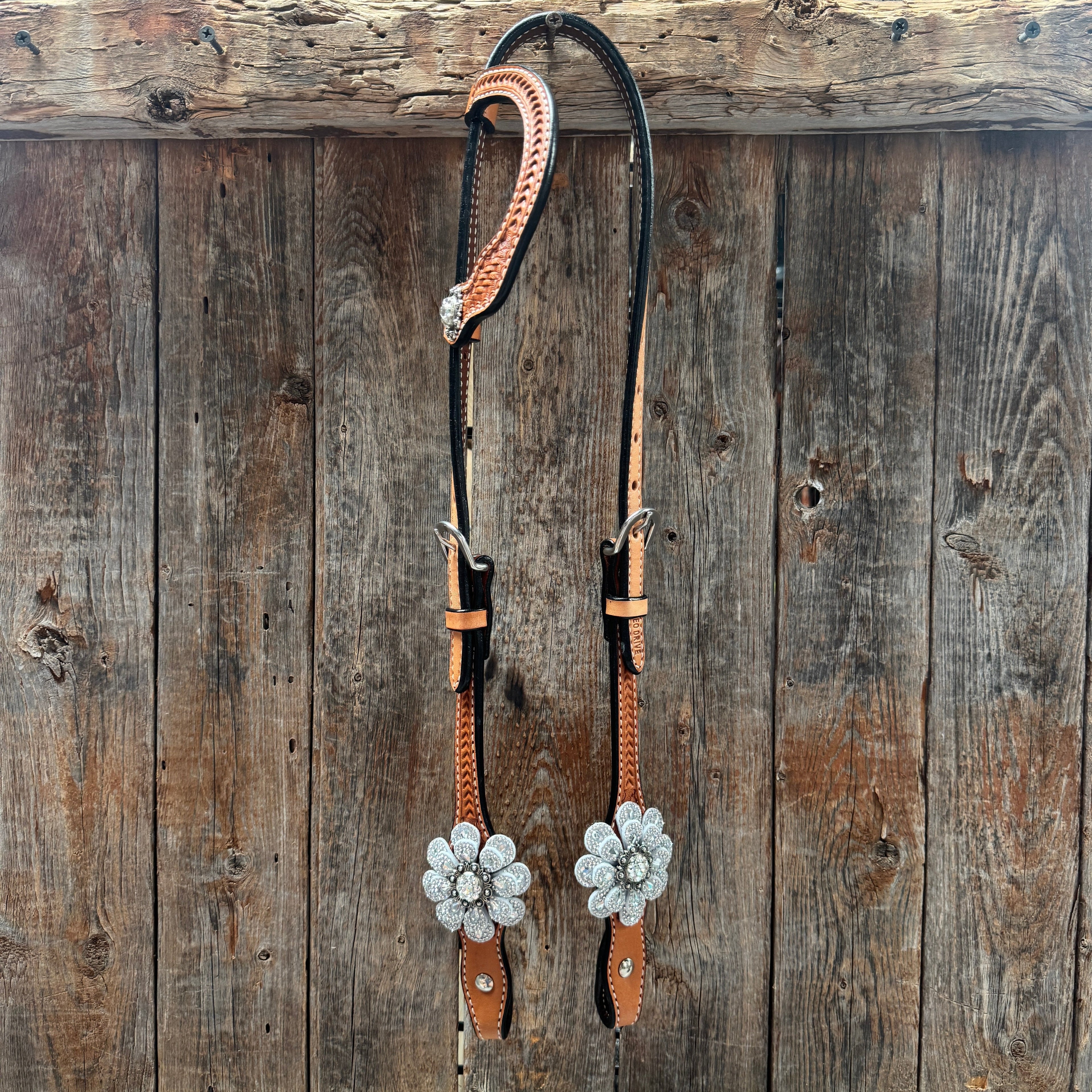 Light Oil Basketweave Tear Drop Flower Clear One Ear Tack Set #OEBC449 — view 3