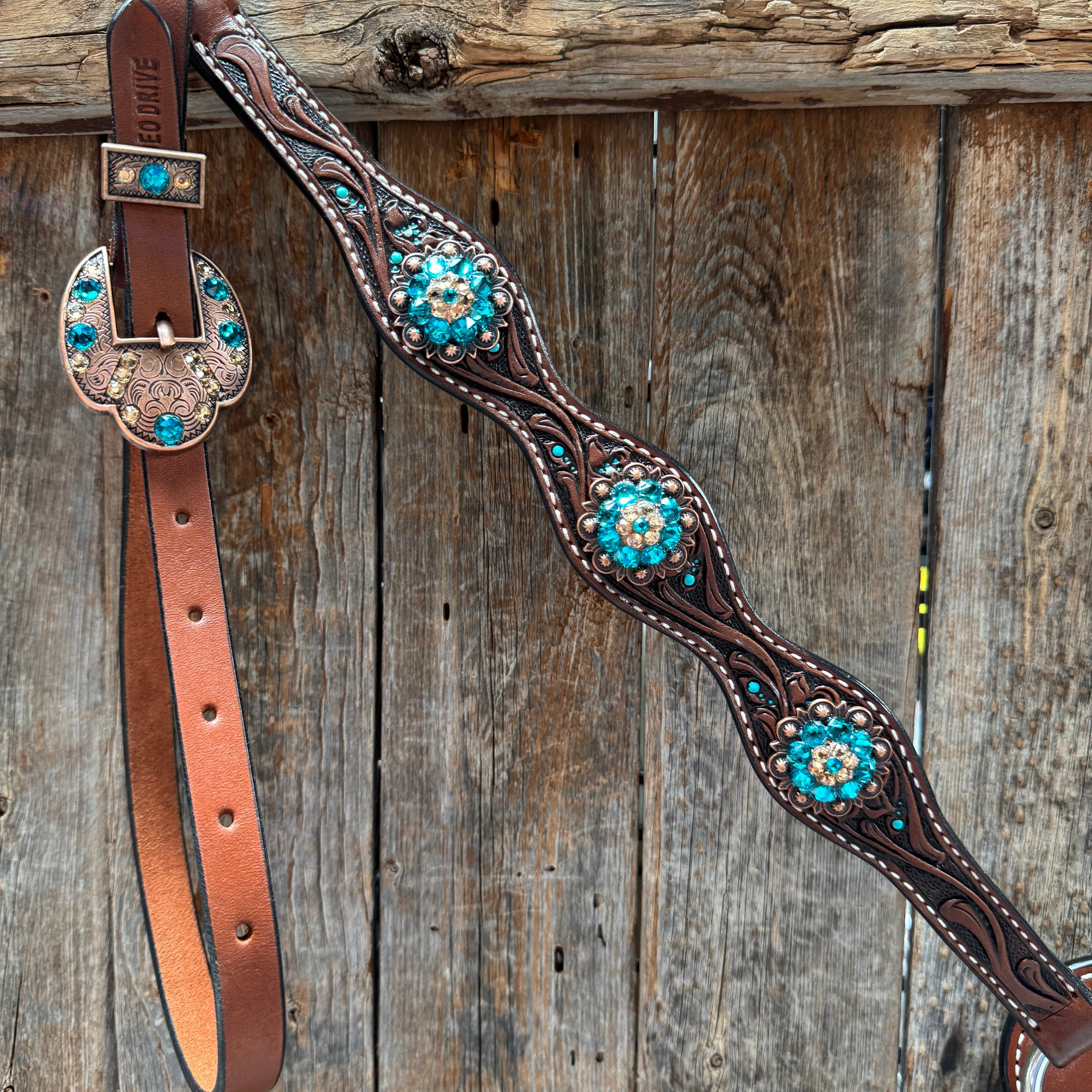 Medium Floral Teal Dot Teal and Champagne One Ear Headstall - Breastcollar Tack Set #OEBC435 — view 7