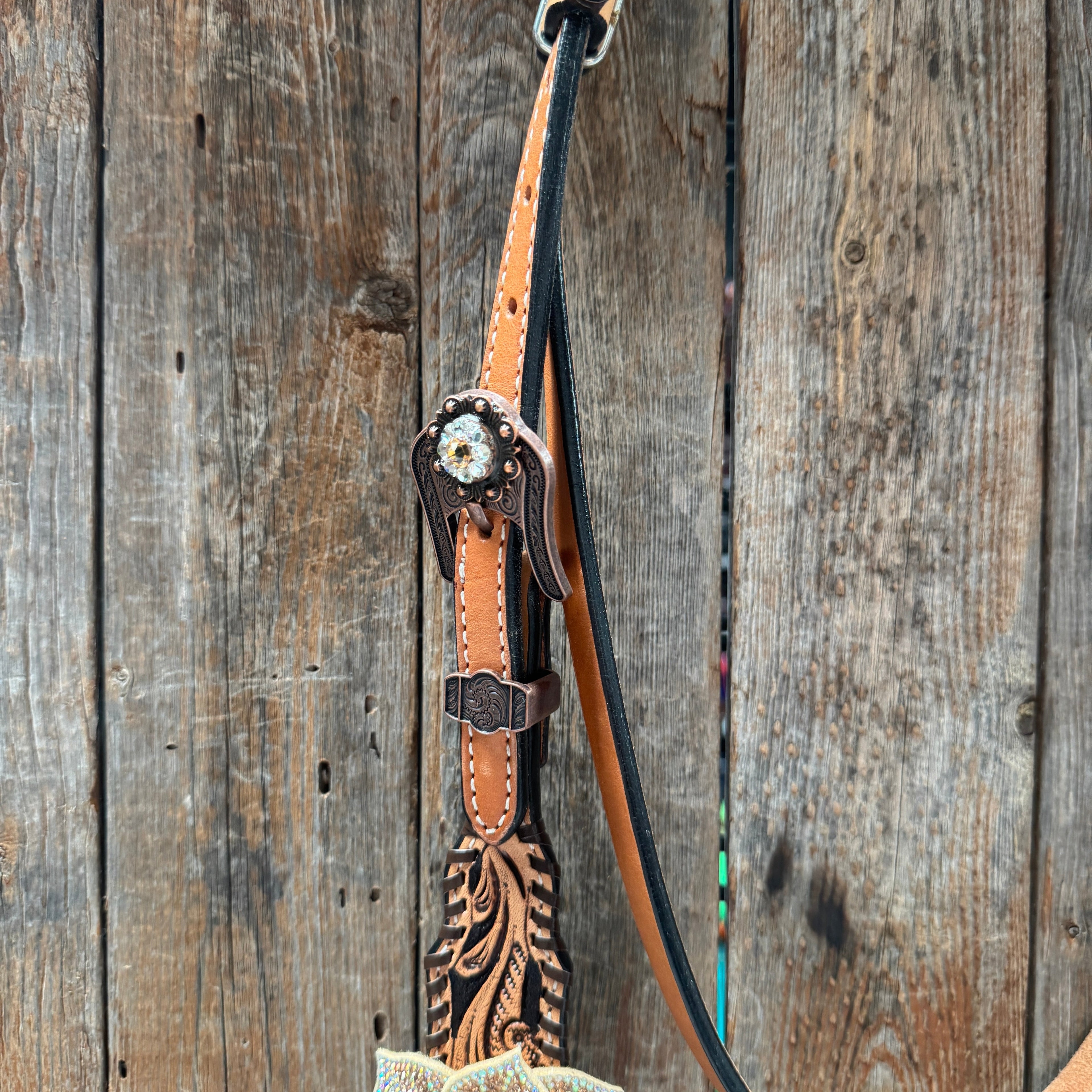 Floral Whipstitch Champagne and Clear Browband - Triangle / Gladiator Breastcollar Tack Set #BBBC462 — view 4