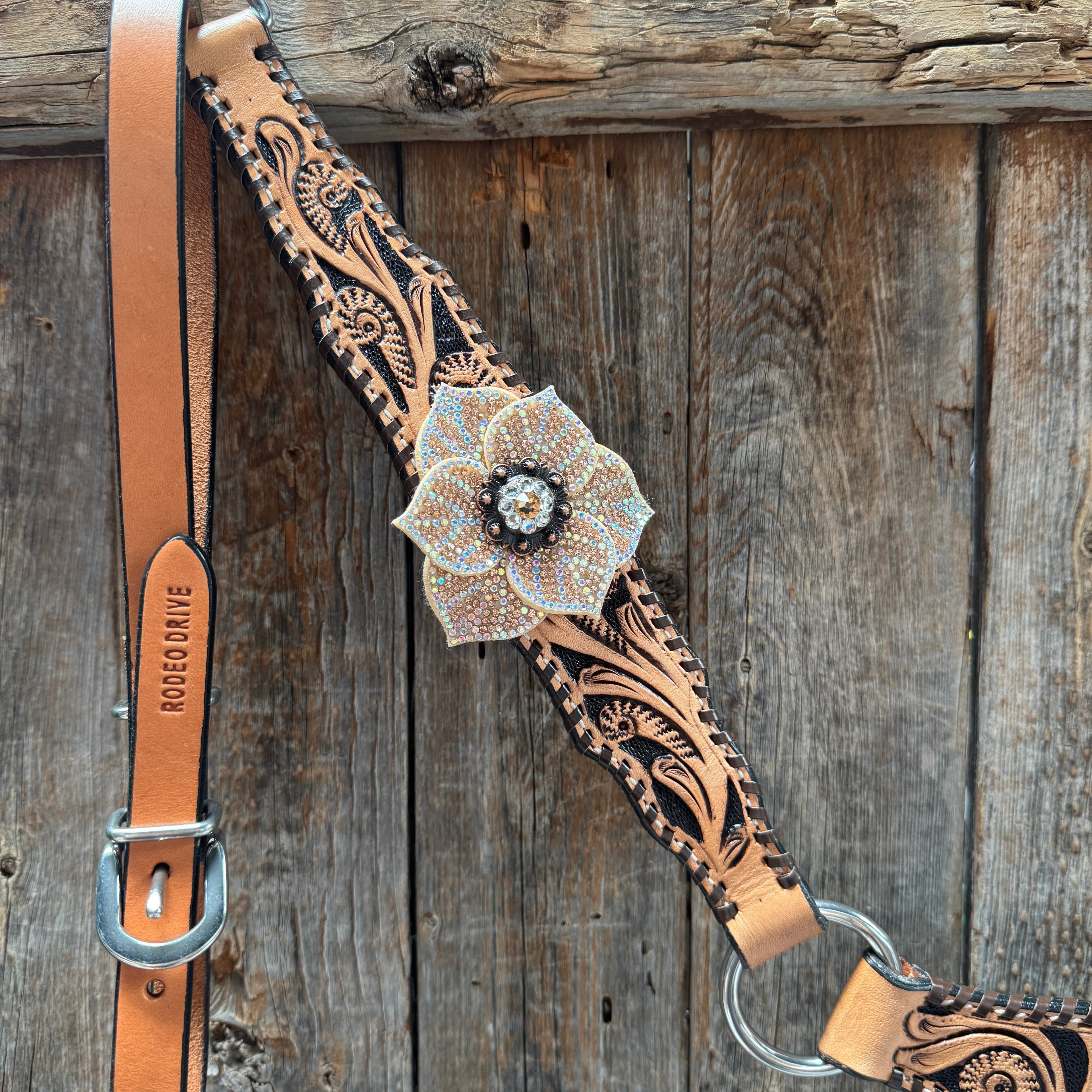 Floral Whipstitch Champagne and Clear Browband - Triangle / Gladiator Breastcollar Tack Set #BBBC462 — view 7